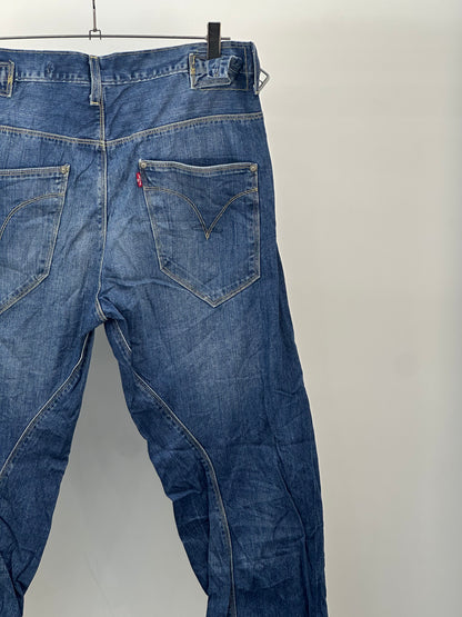 LEVI'S ENGINERED TAGLIA: 46 ITA = W32 L32