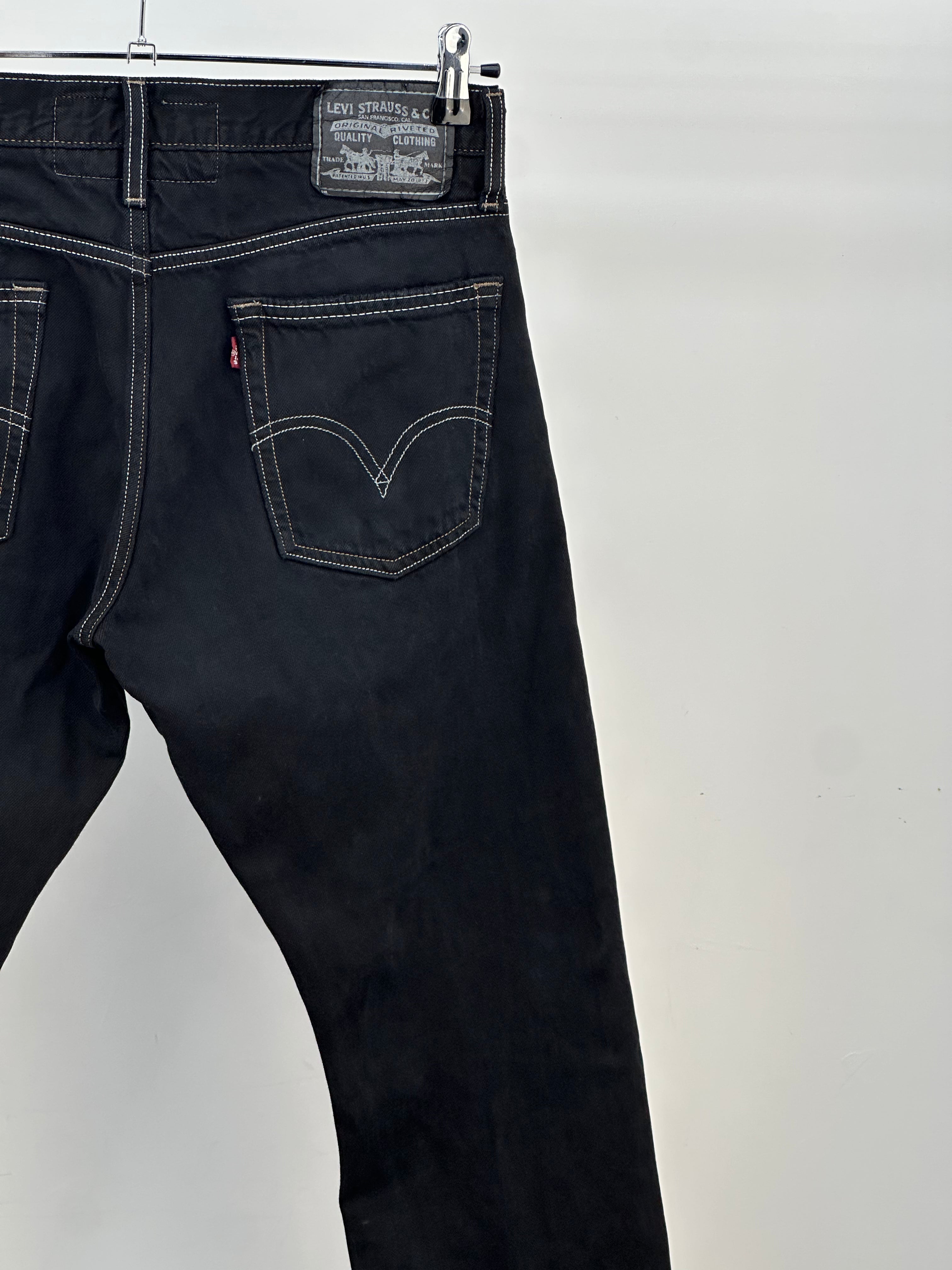 LEVI'S 514 TAGLIA: W32 L30 = 46 ITA