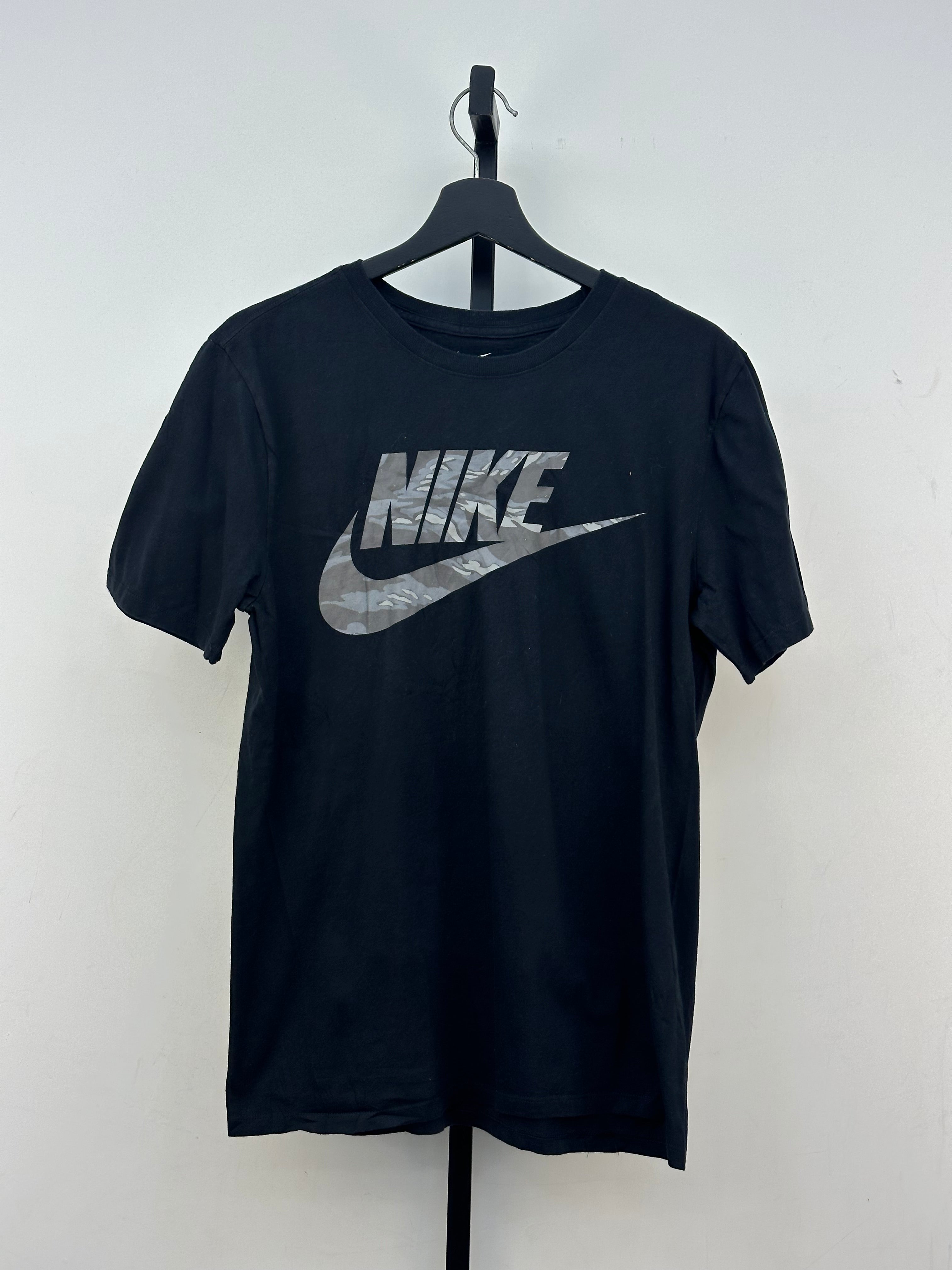T-SHIRT NIKE TAGLIA: M