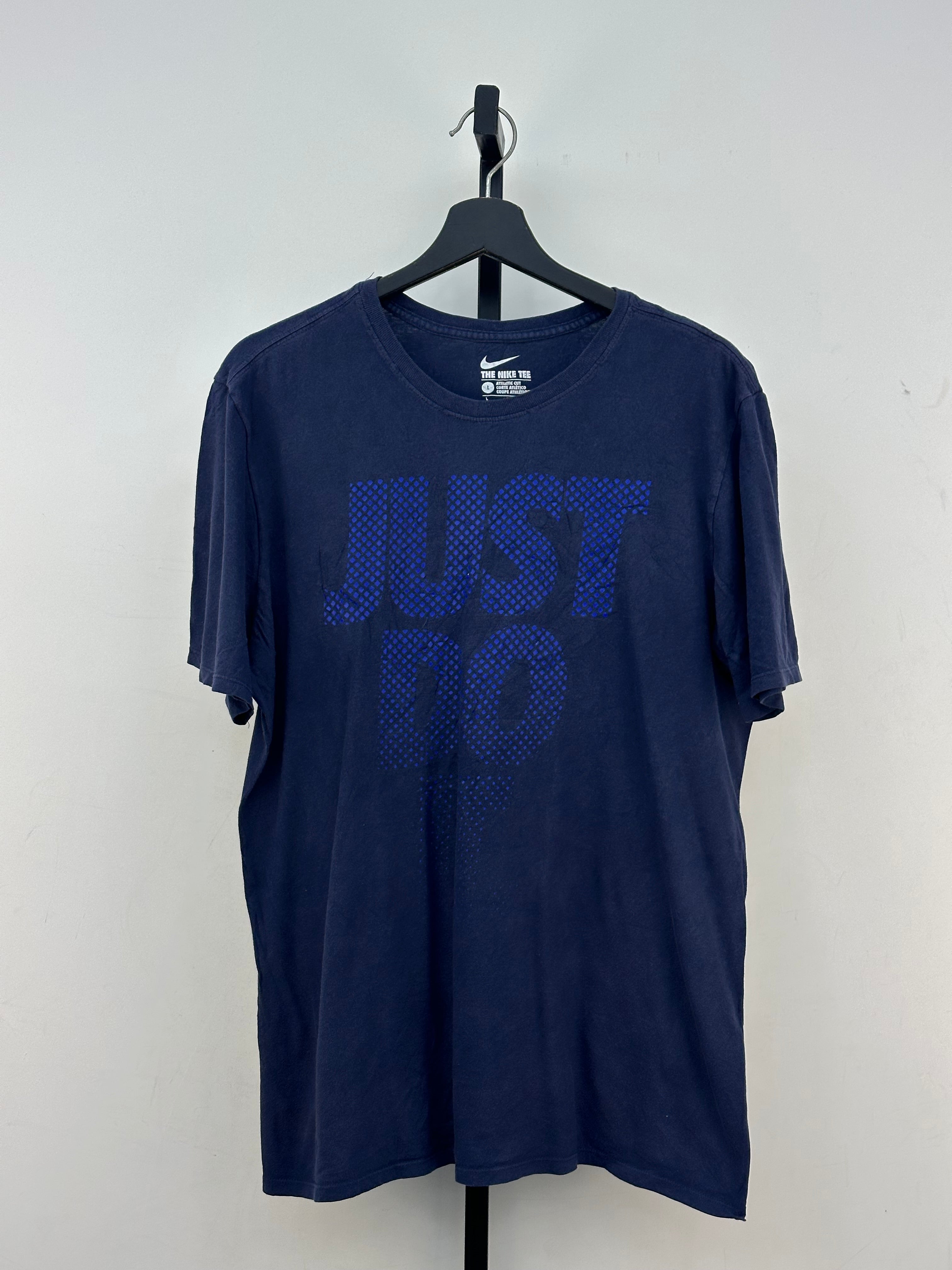 T-SHIRT NIKE TAGLIA: L