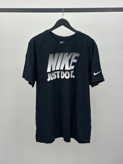 T-SHIRT NIKE TAGLIA: 2XL