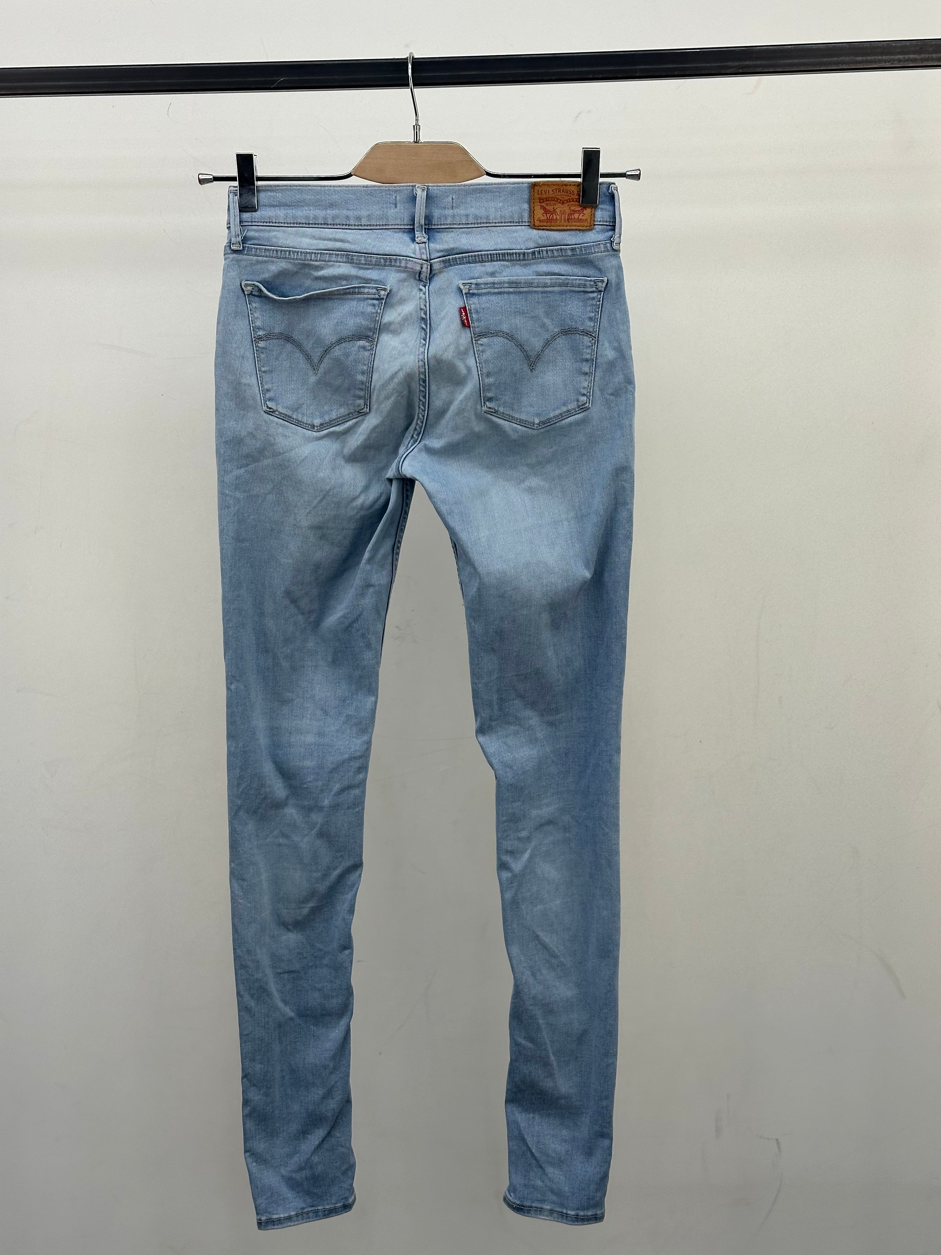 LEVI'S 711 SUPER SKINNY: 42 ITA = W28 L32