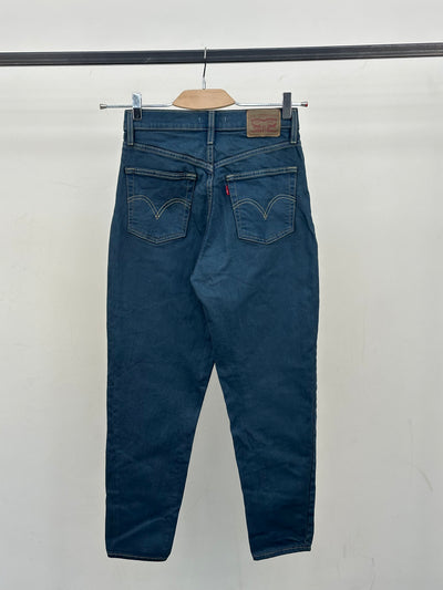 LEVI'S HIGH WAISTED TAPER FIT: 40 ITA = W26