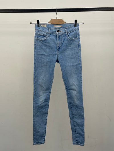 LEVI'S 720 HIGH RISE SUPER SKINNY FIT: 40 ITA = W26 L30