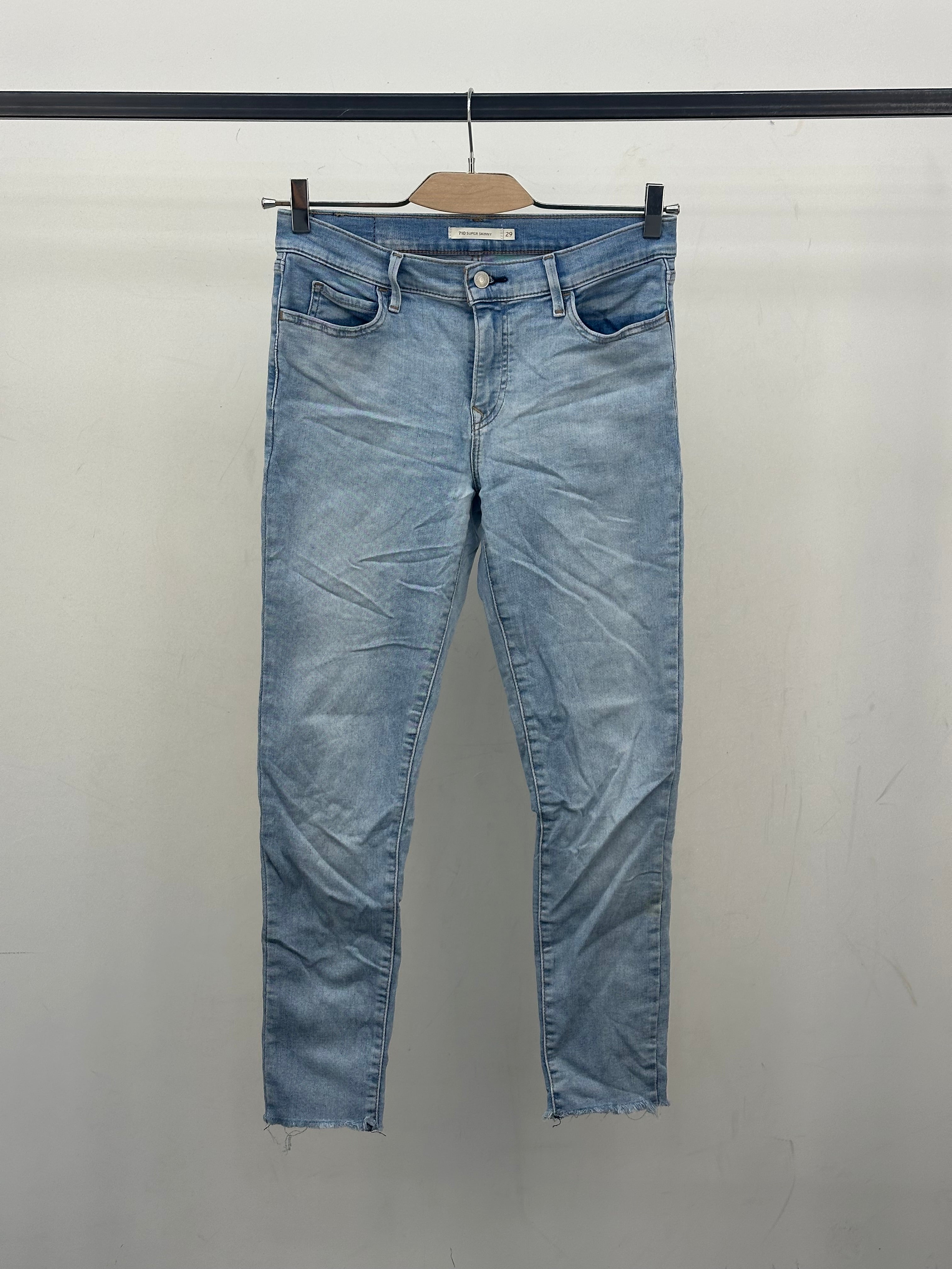 LEVI'S 710 SUPER SKINNY TAGLIA: 43 ITA = W29 L32