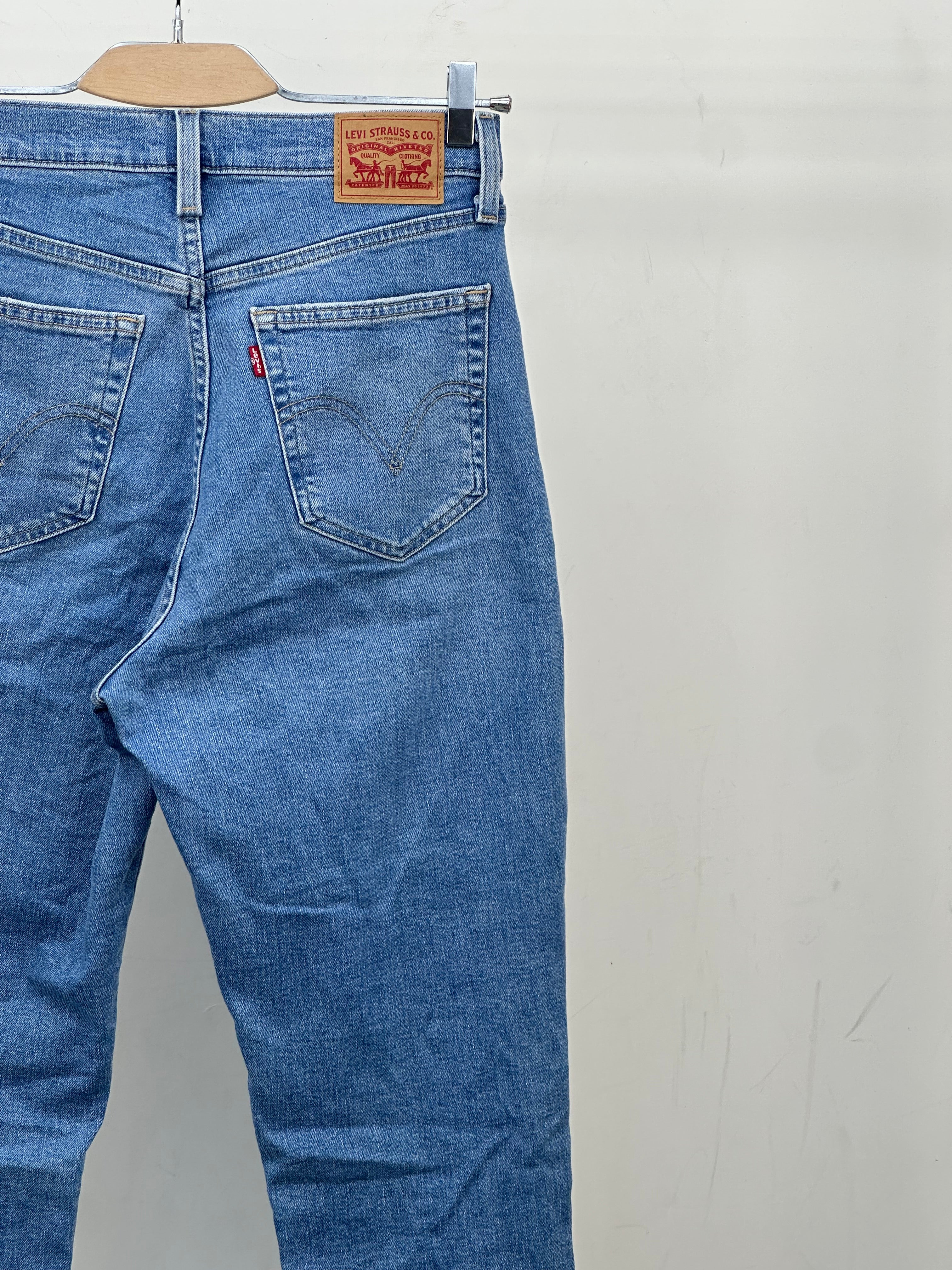 LEVI'S HIGH WAISTED MOM JEAN FIT TAGLIA: 43 ITA = W29