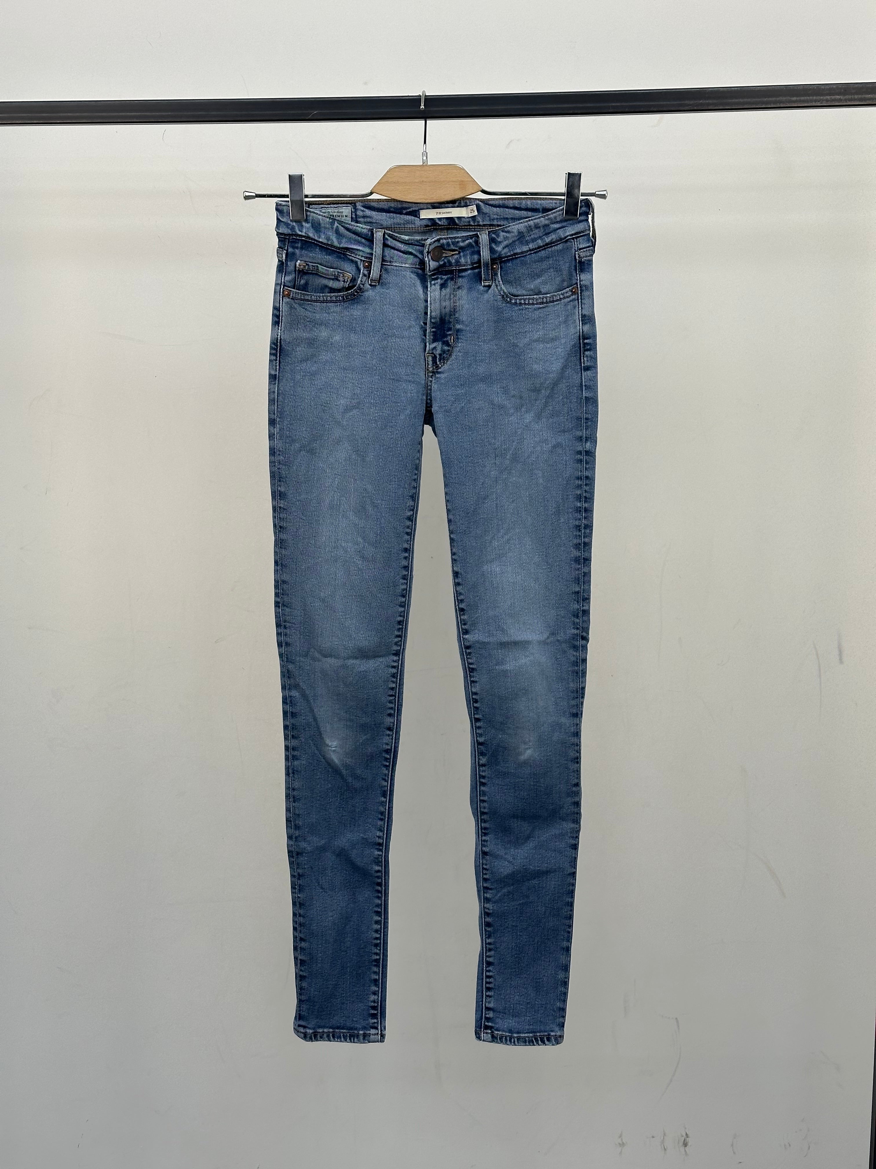 LEVI'S 711 SKINNY TAGLIA: 39 ITA = W25 L32