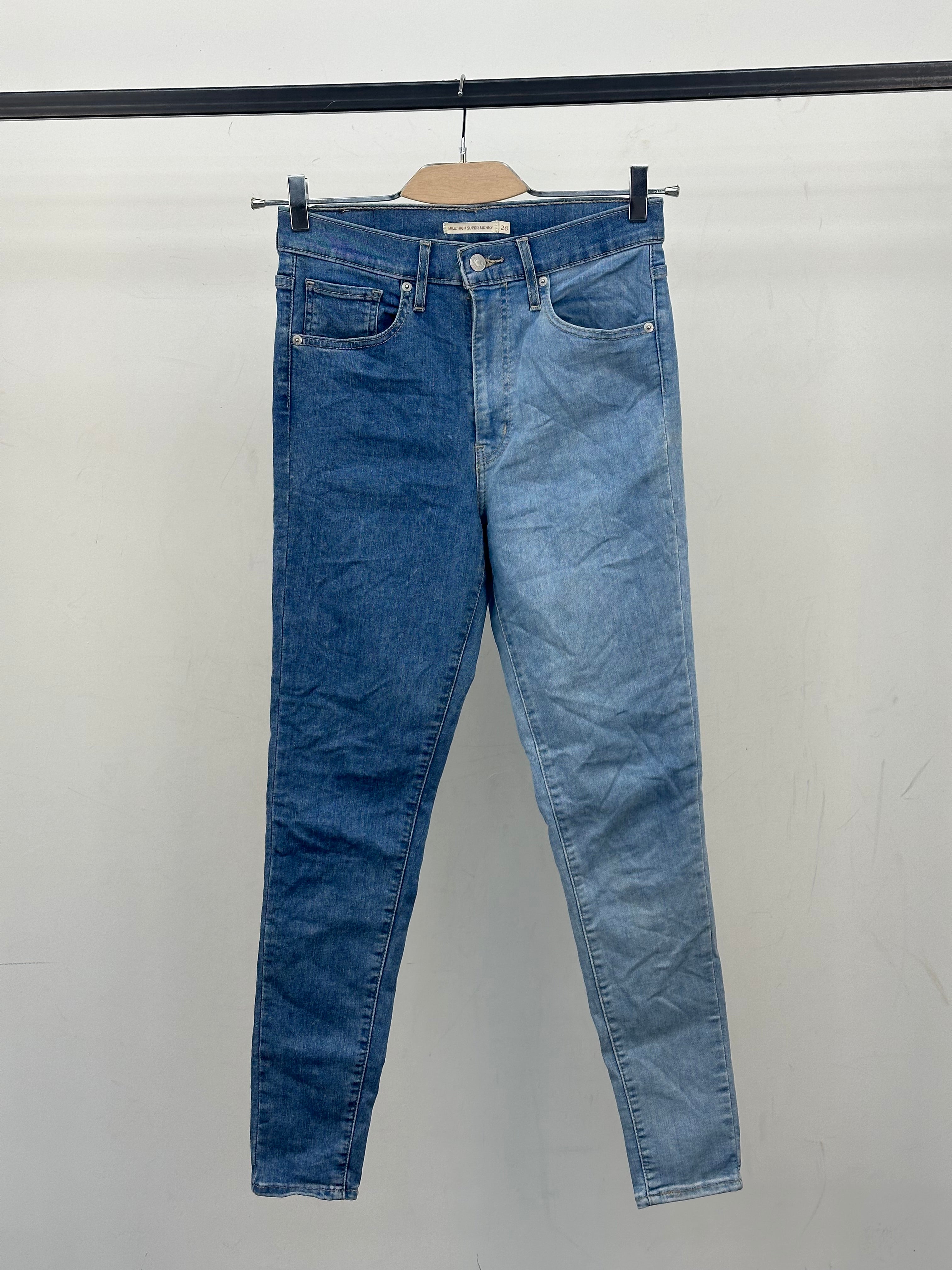 LEVI'S MILE HIGH SUPER SKINNY FIT TAGLIA: 42 ITA = W28 L30