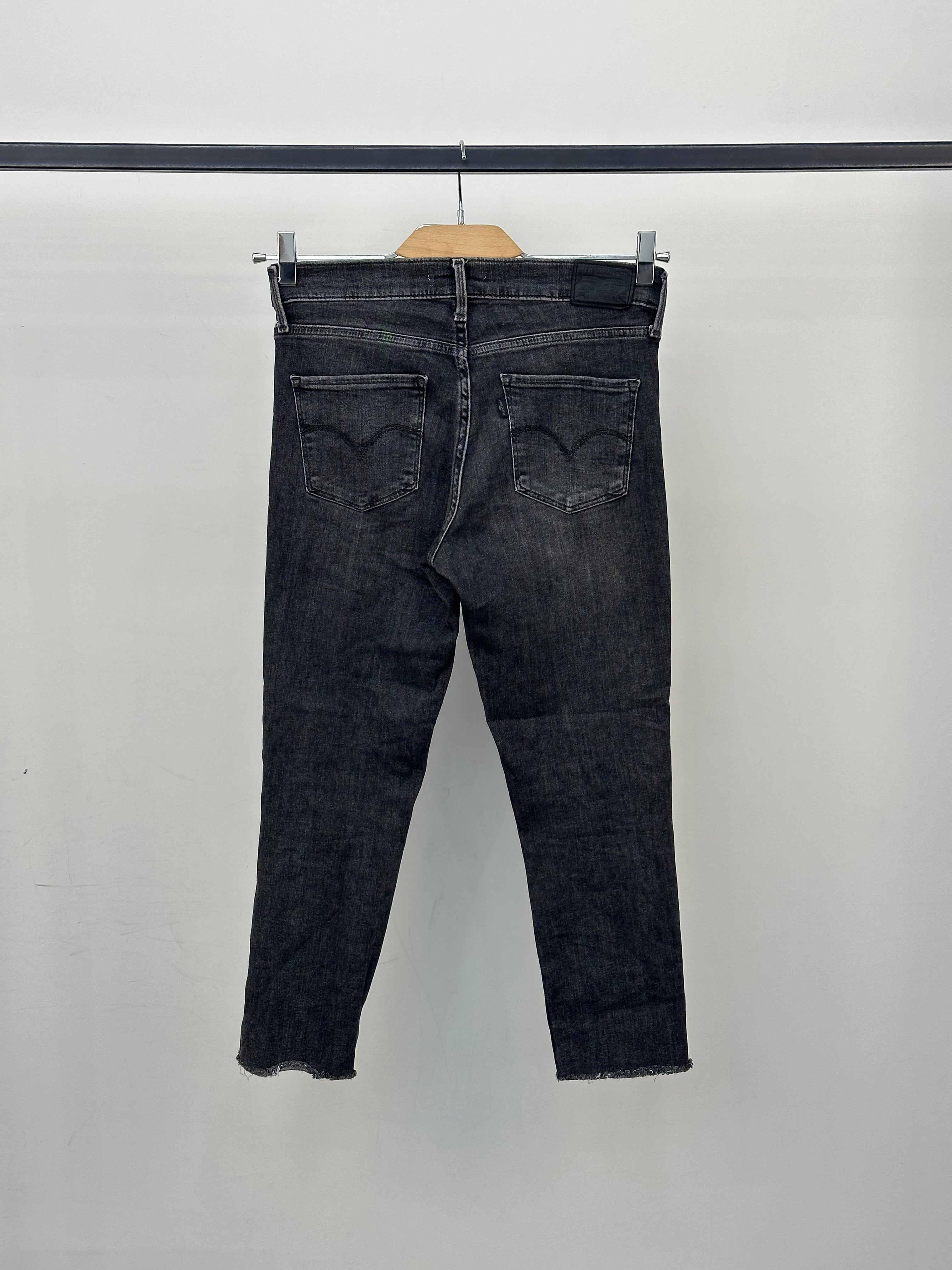 LEVI'S 311 SHAPING SKINNY FIT TAGLIA: 41 ITA = W27 L32