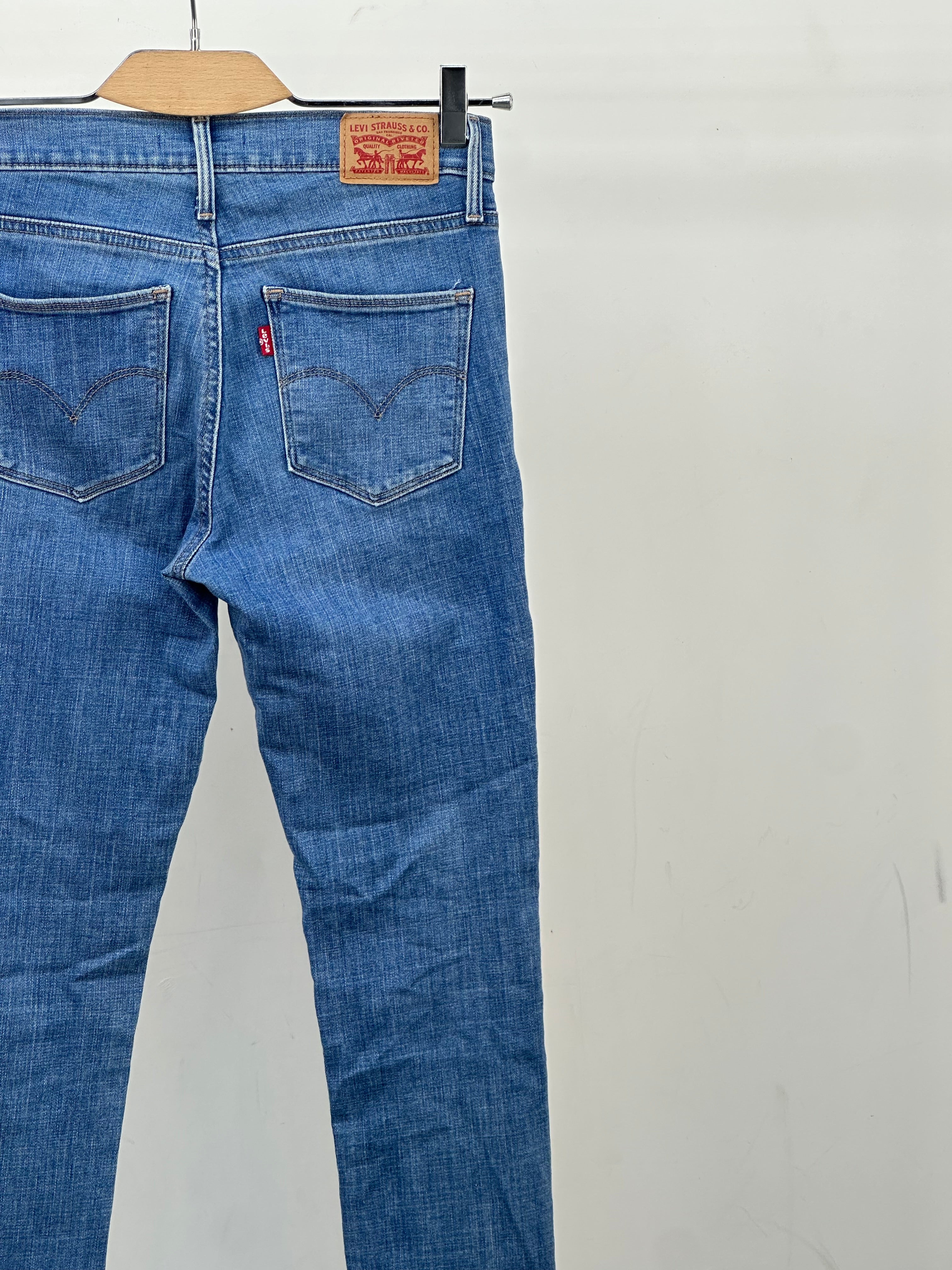 LEVI'S SLIMMING SKINNY FIT: 40 ITA = W26 L32