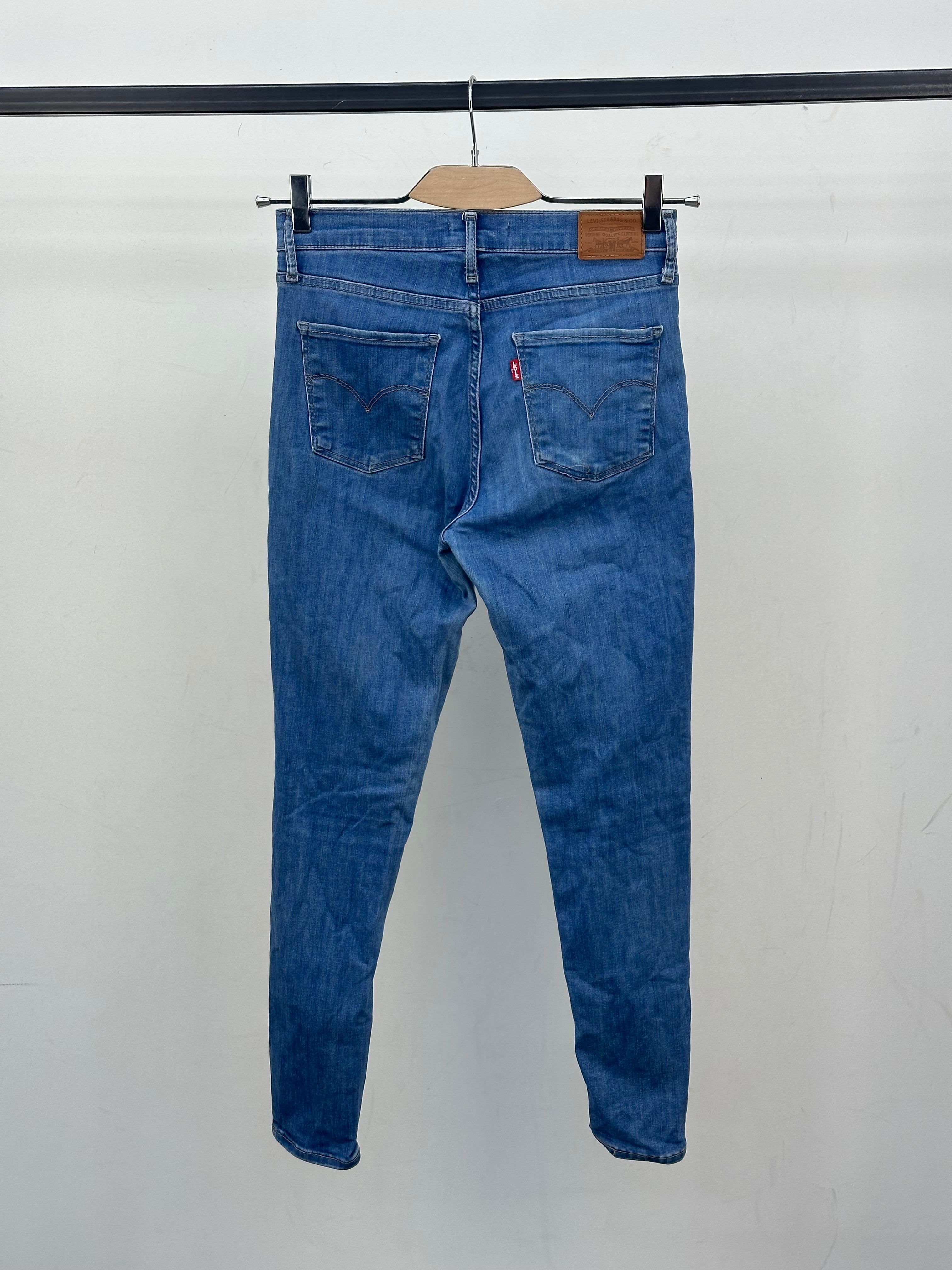 LEVI'S 720 HIGH RISE SUPER SKINNY FIT TAGLIA: 42 ITA = W28 L28