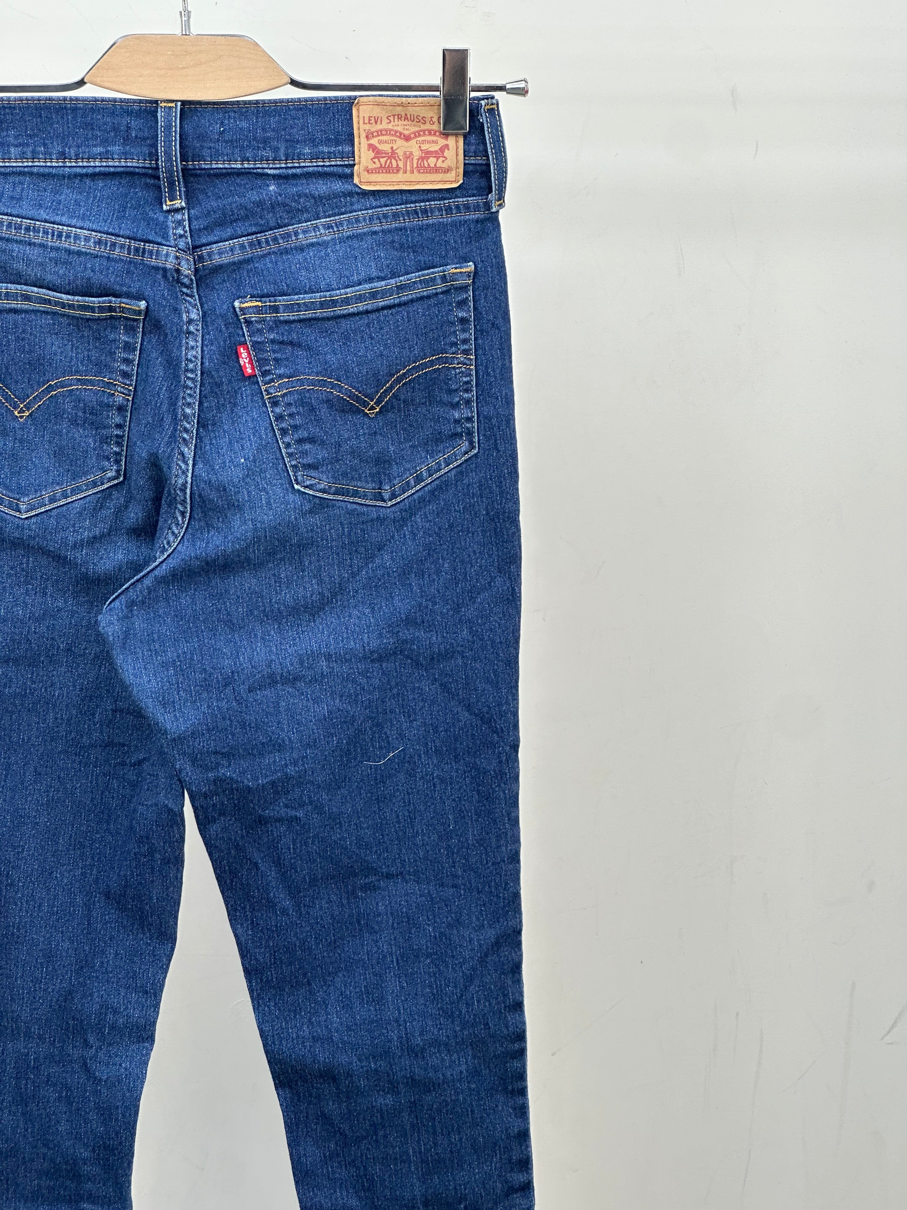 LEVI'S 720 HIGH RISE SUPER SKINNY FIT TAGLIA: 42 ITA = W28 L30