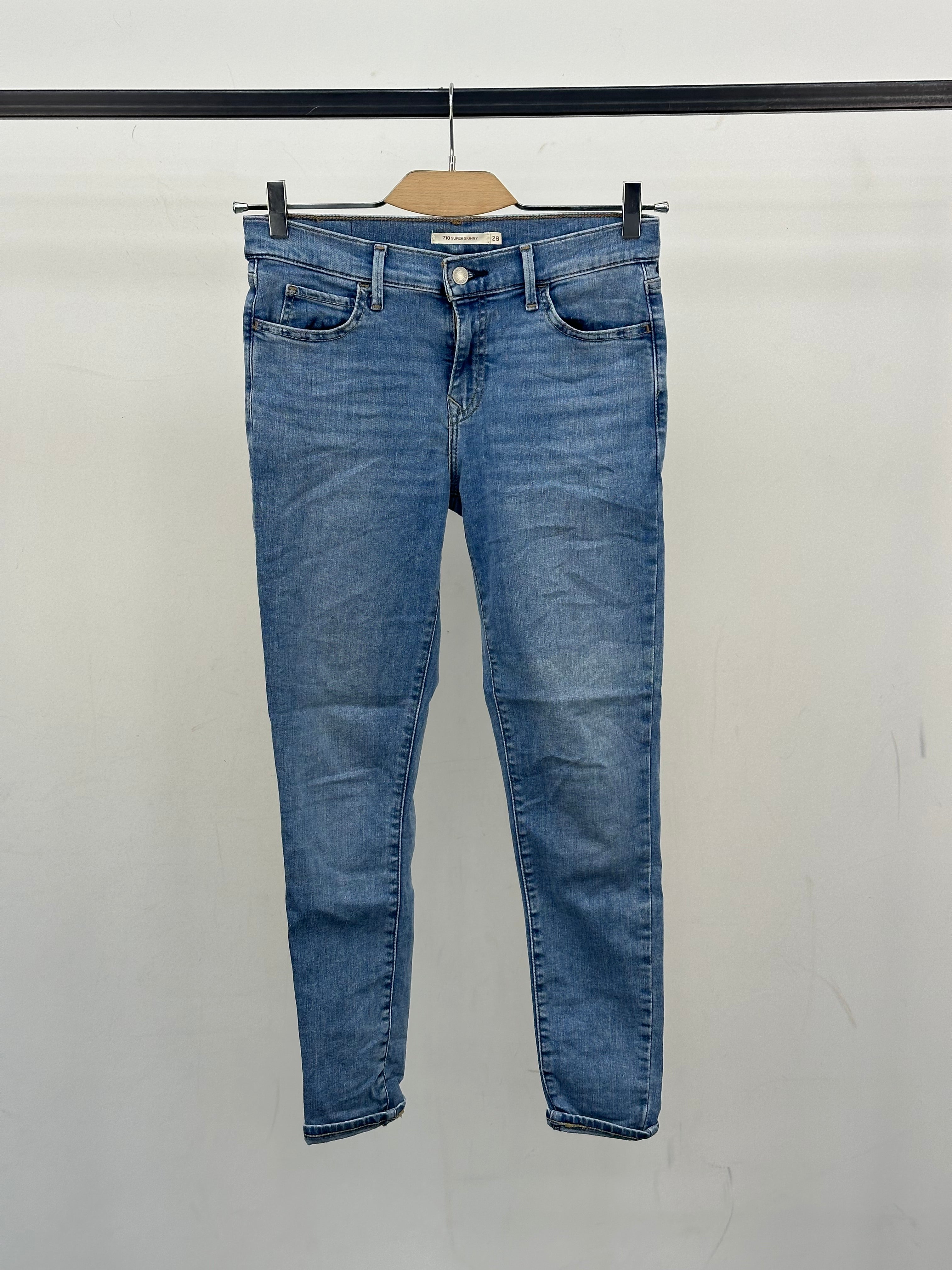 LEVI'S 510 SUPER SKINNY FIT: 42 ITA = W28 L28