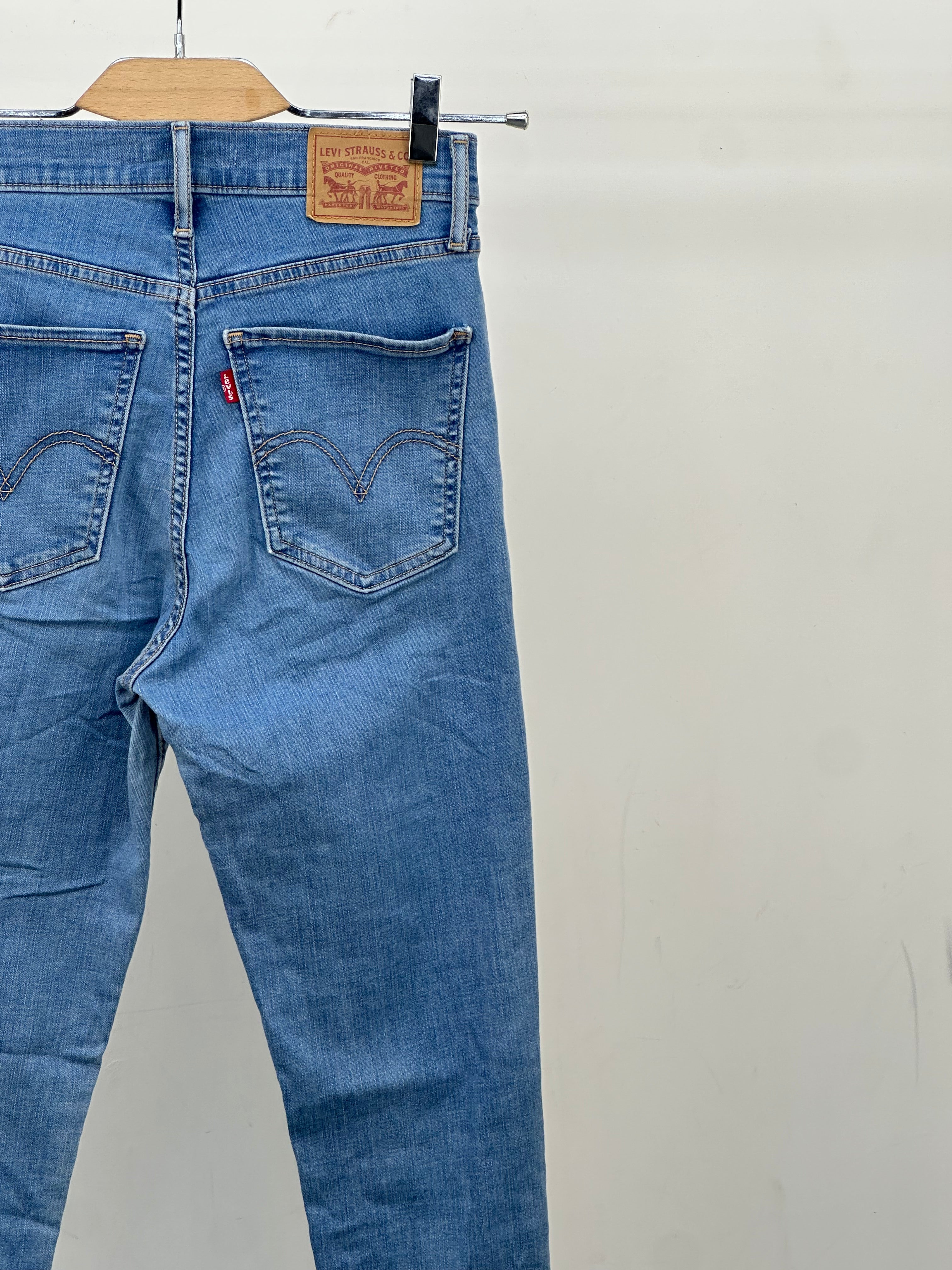 LEVI'S MILE HIGH SUPER SKINNY FIT: 42 ITA = W28 L30