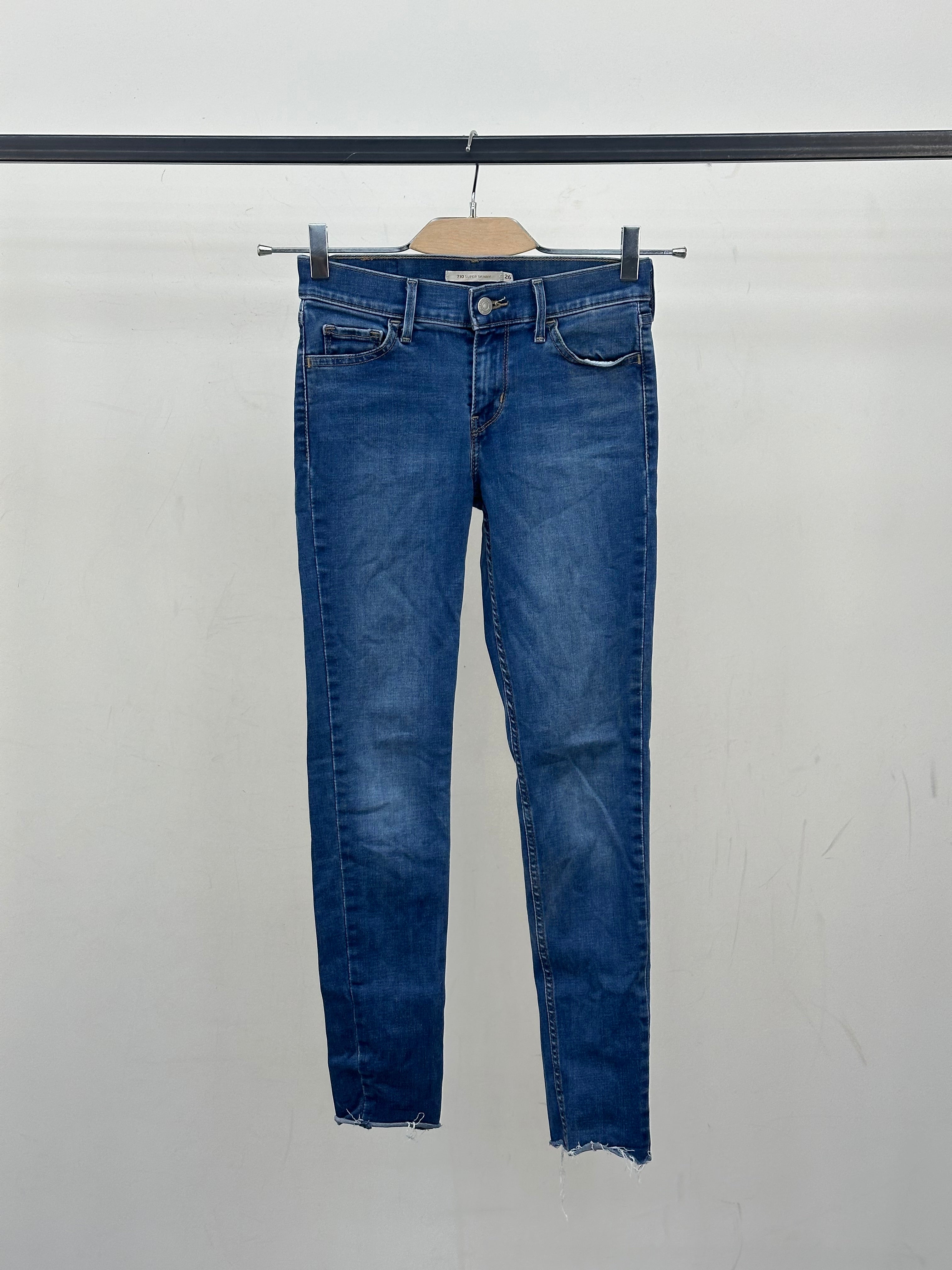 LEVI'S 710 SUPER SKINNY FIT TAGLIA: 40 ITA = W26 L30