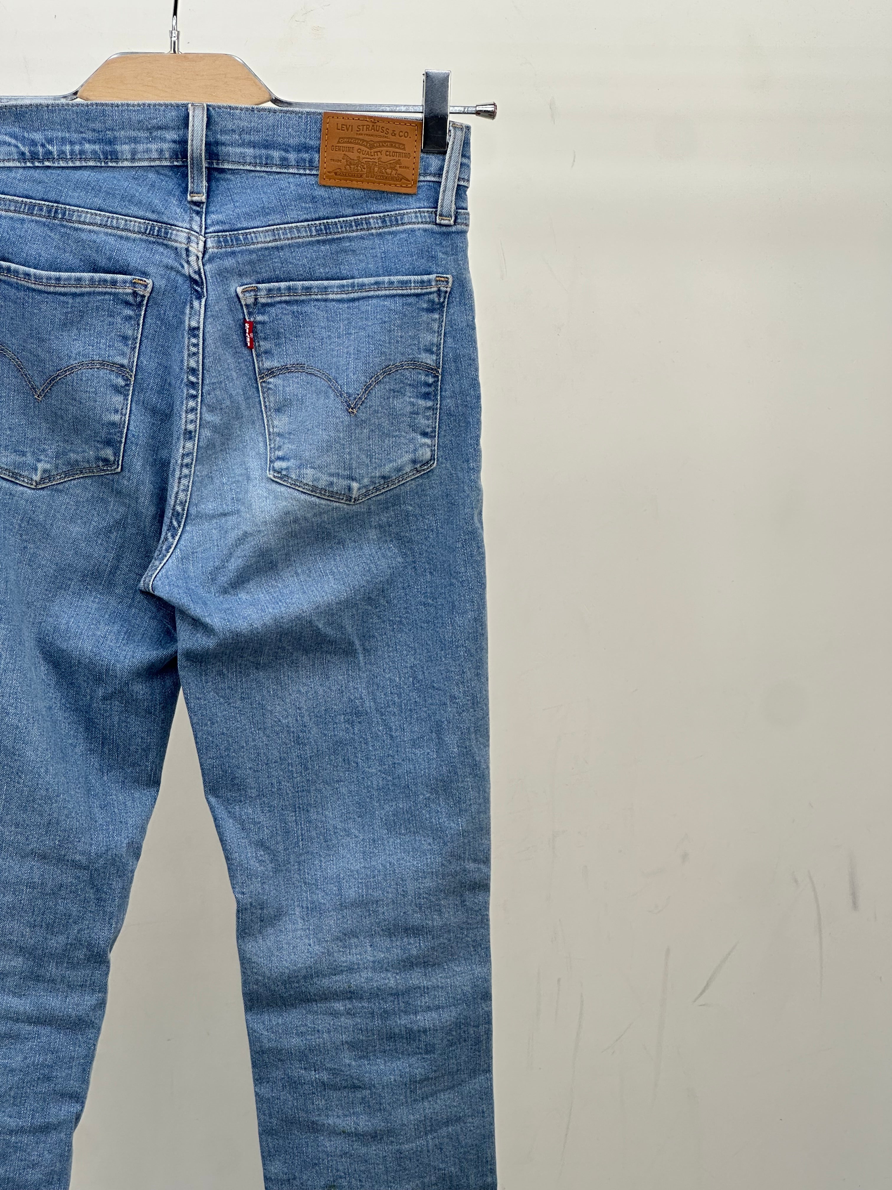LEVI'S 724 HIGH RISE STRAIGHT FIT TAGLIA: 40 ITA = W26