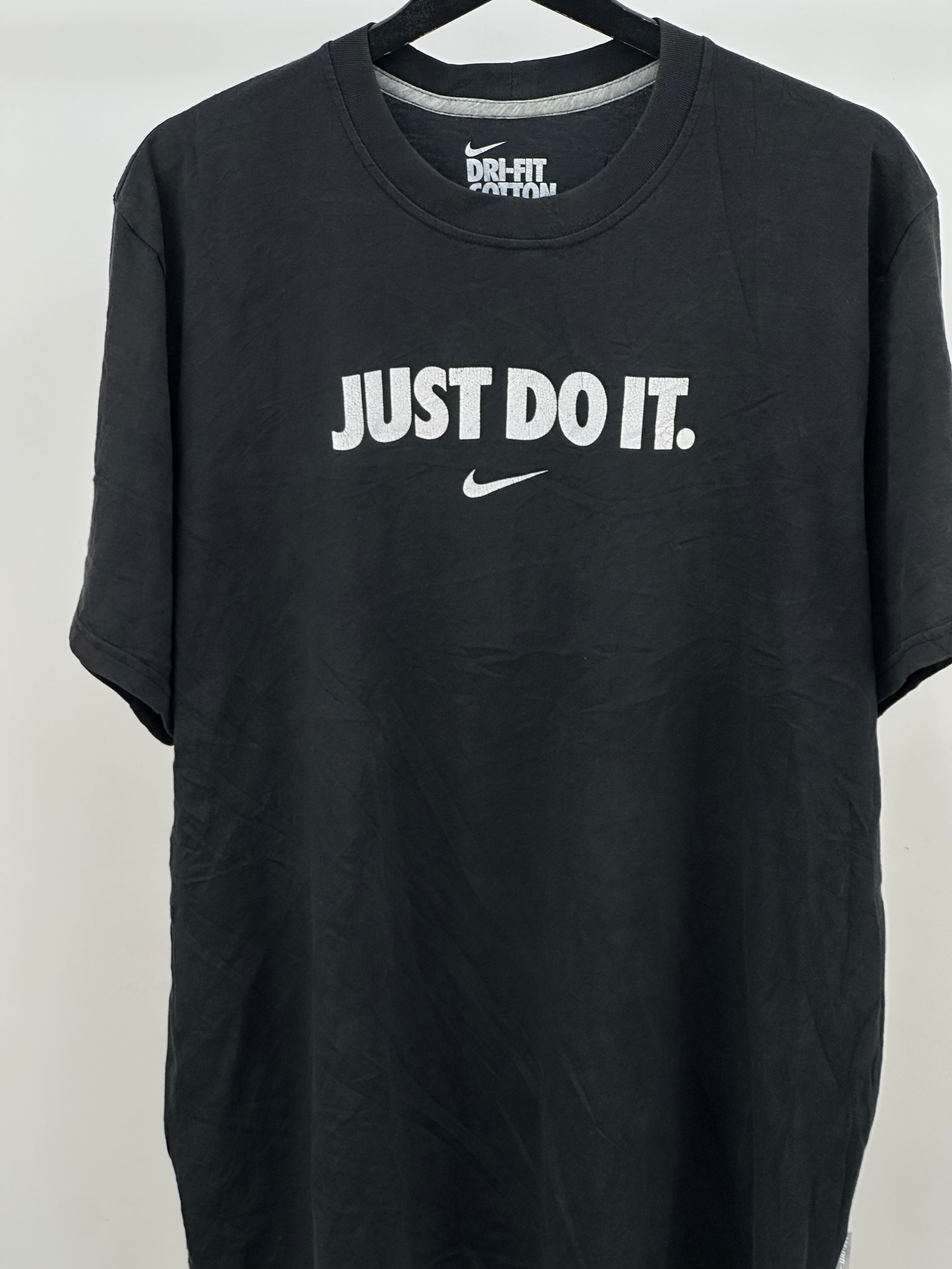 T-SHIRT NIKE TAGLIA: XL