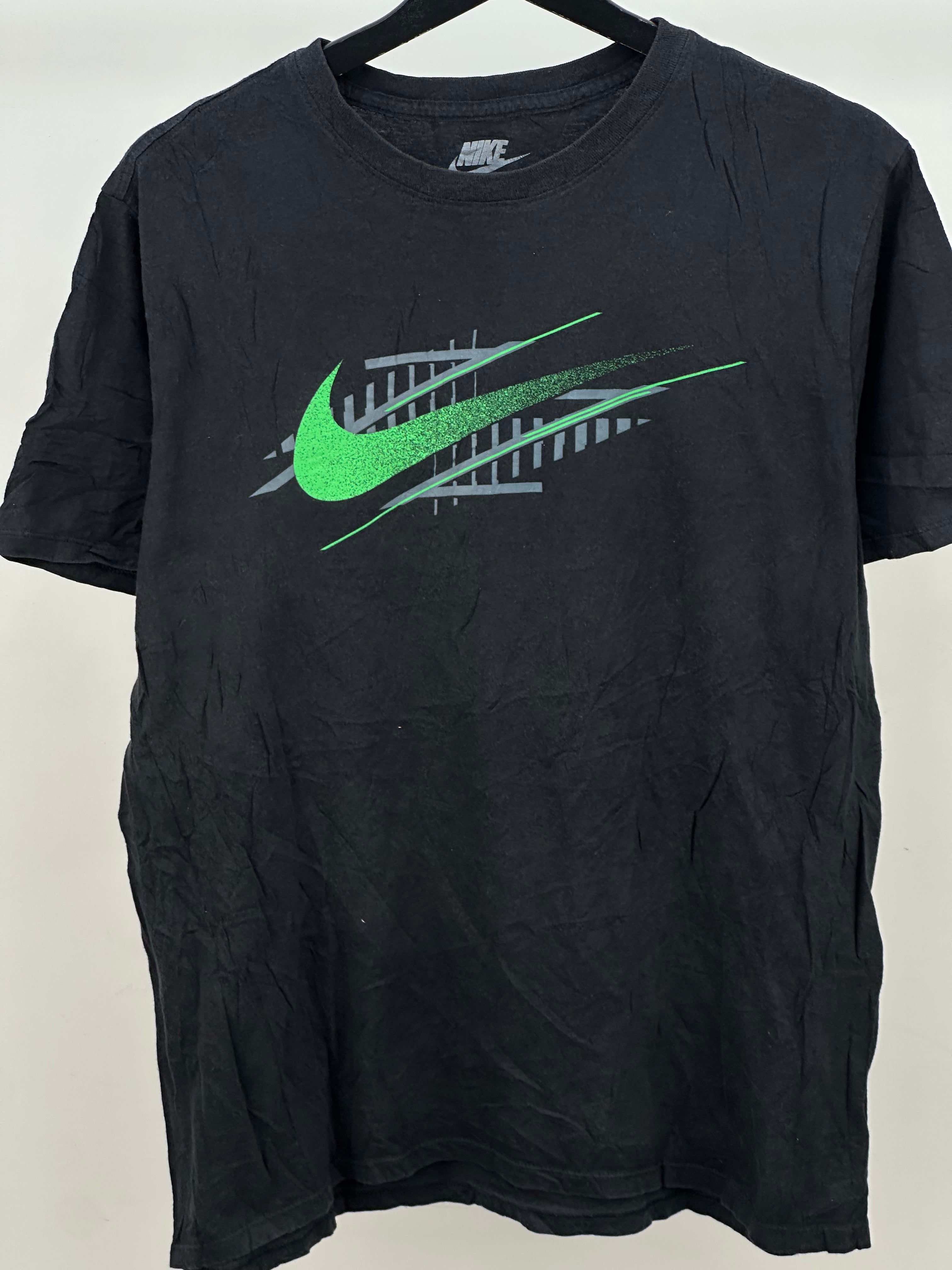 T-SHIRT NIKE TAGLIA : L