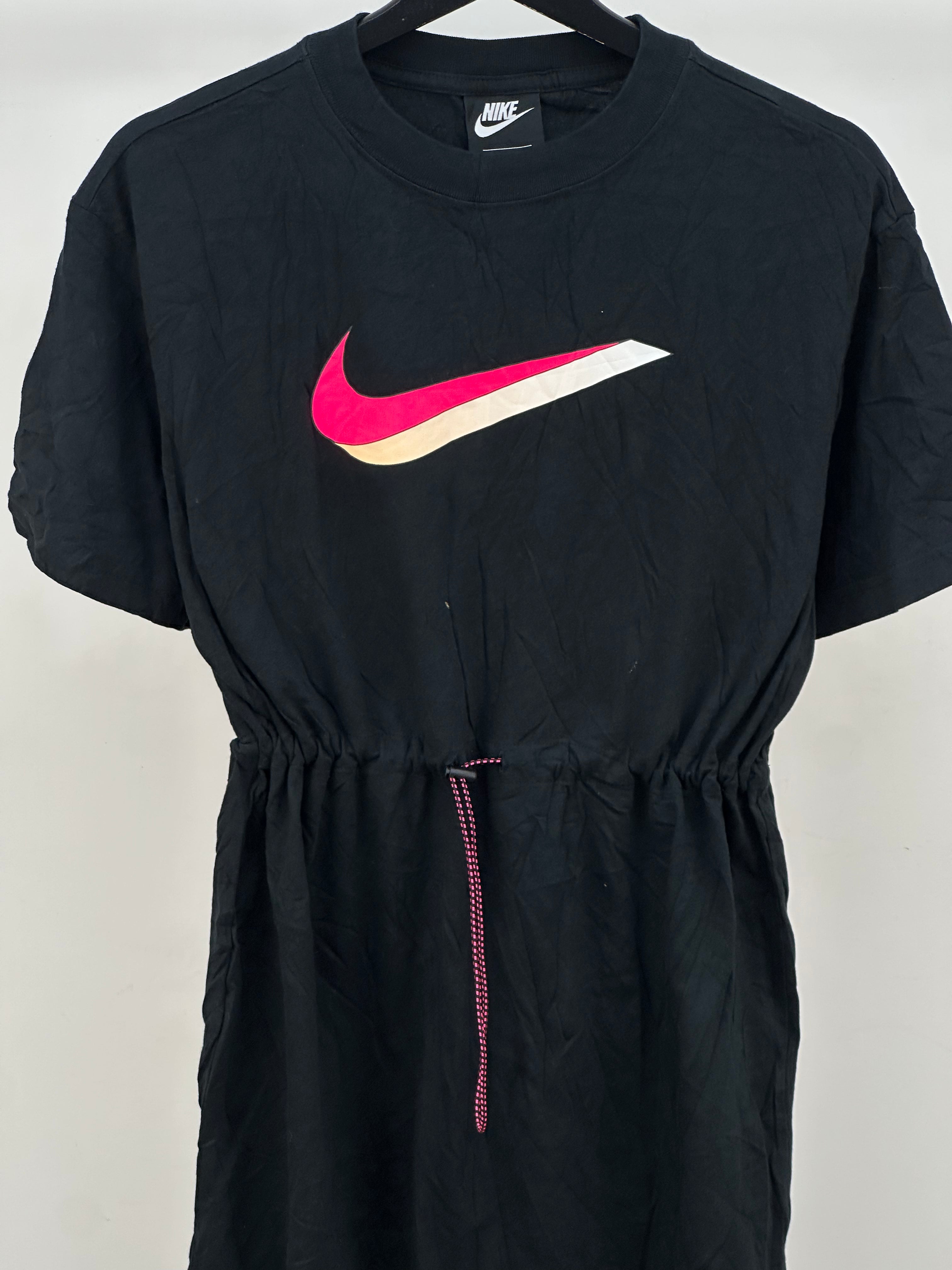 VESTITO NIKE DONNA TAGLIA :