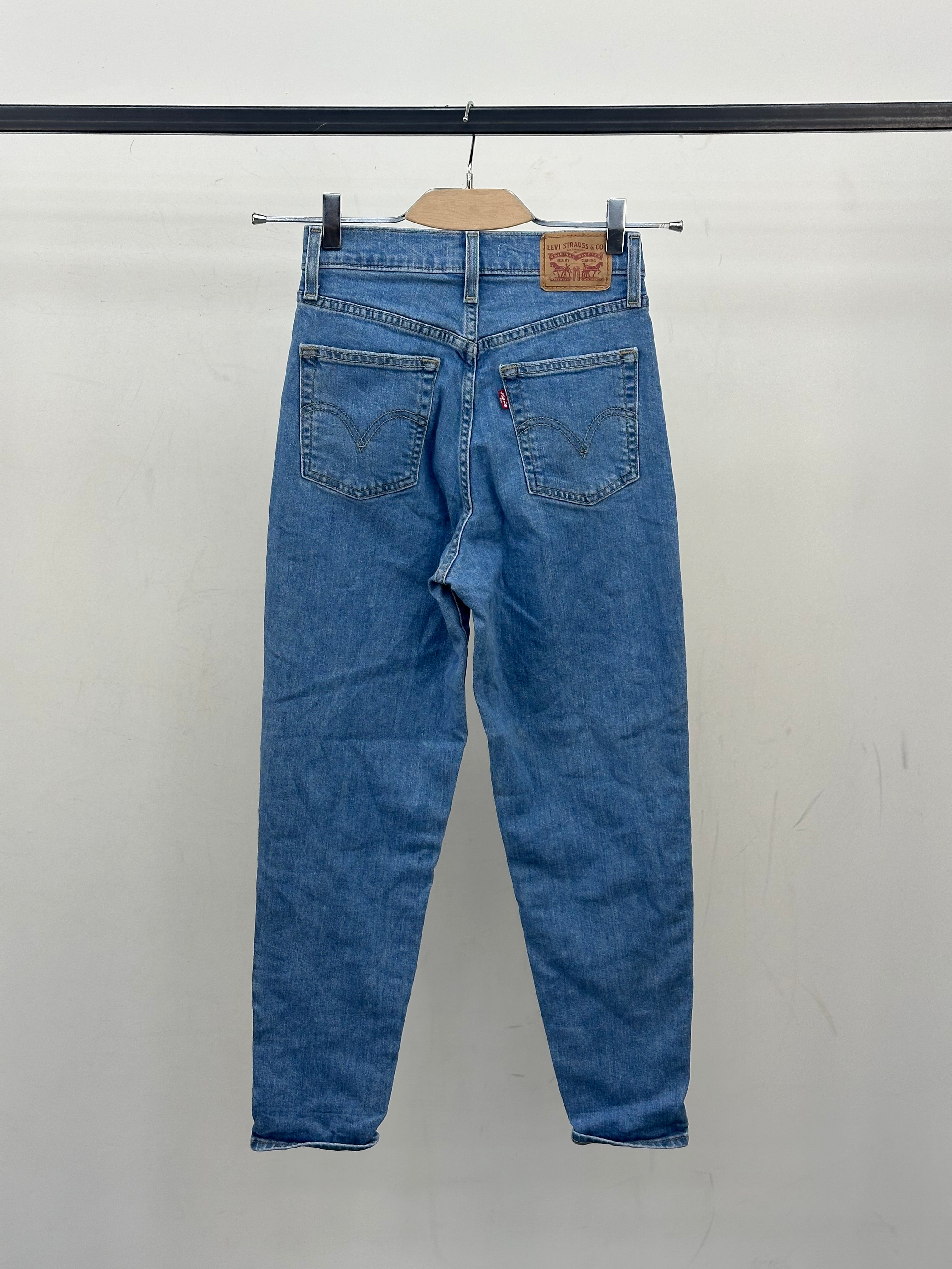 LEVI'S HIGH WAISTED TAPER FIT TAGLIA: 39 ITA = W25 L27