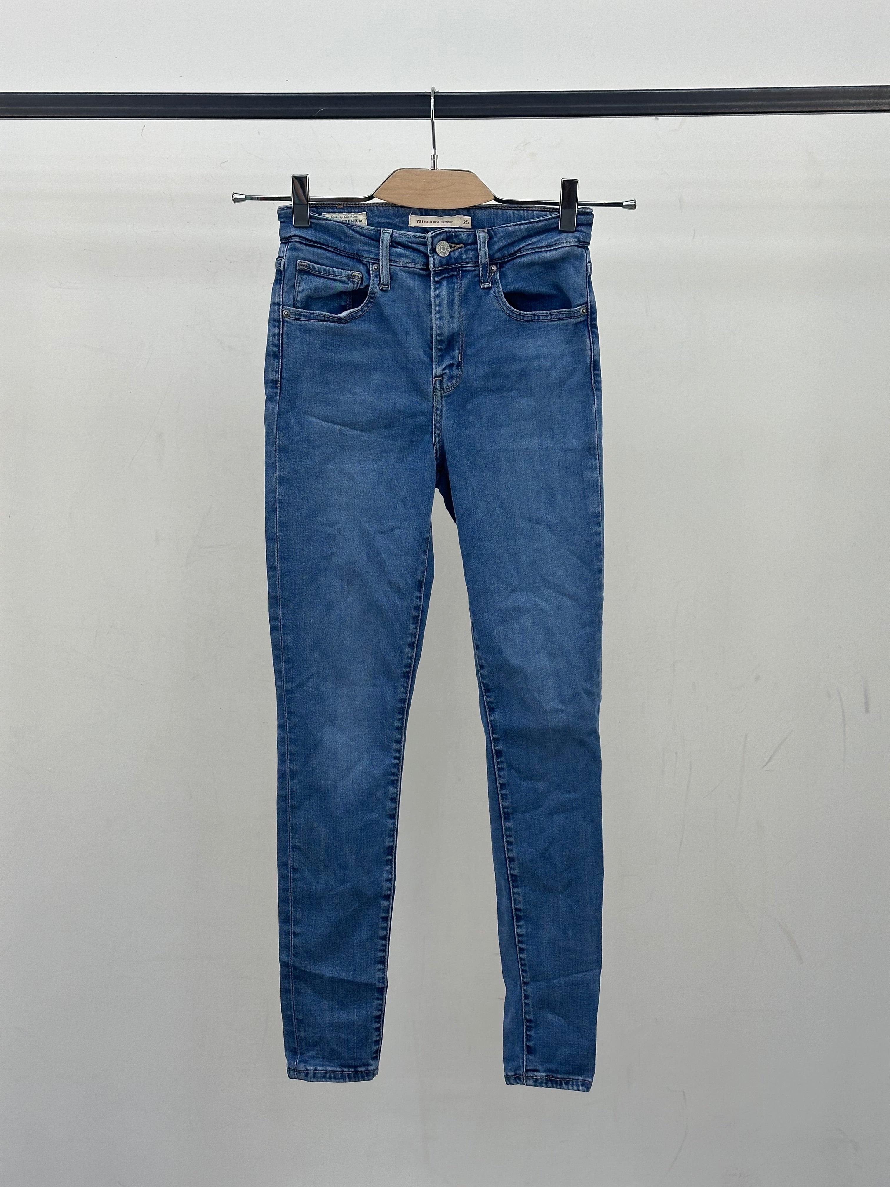 LEVI'S 720 HIGH RISE SKINNY FIT TAGLIA: 39 ITA = W25
