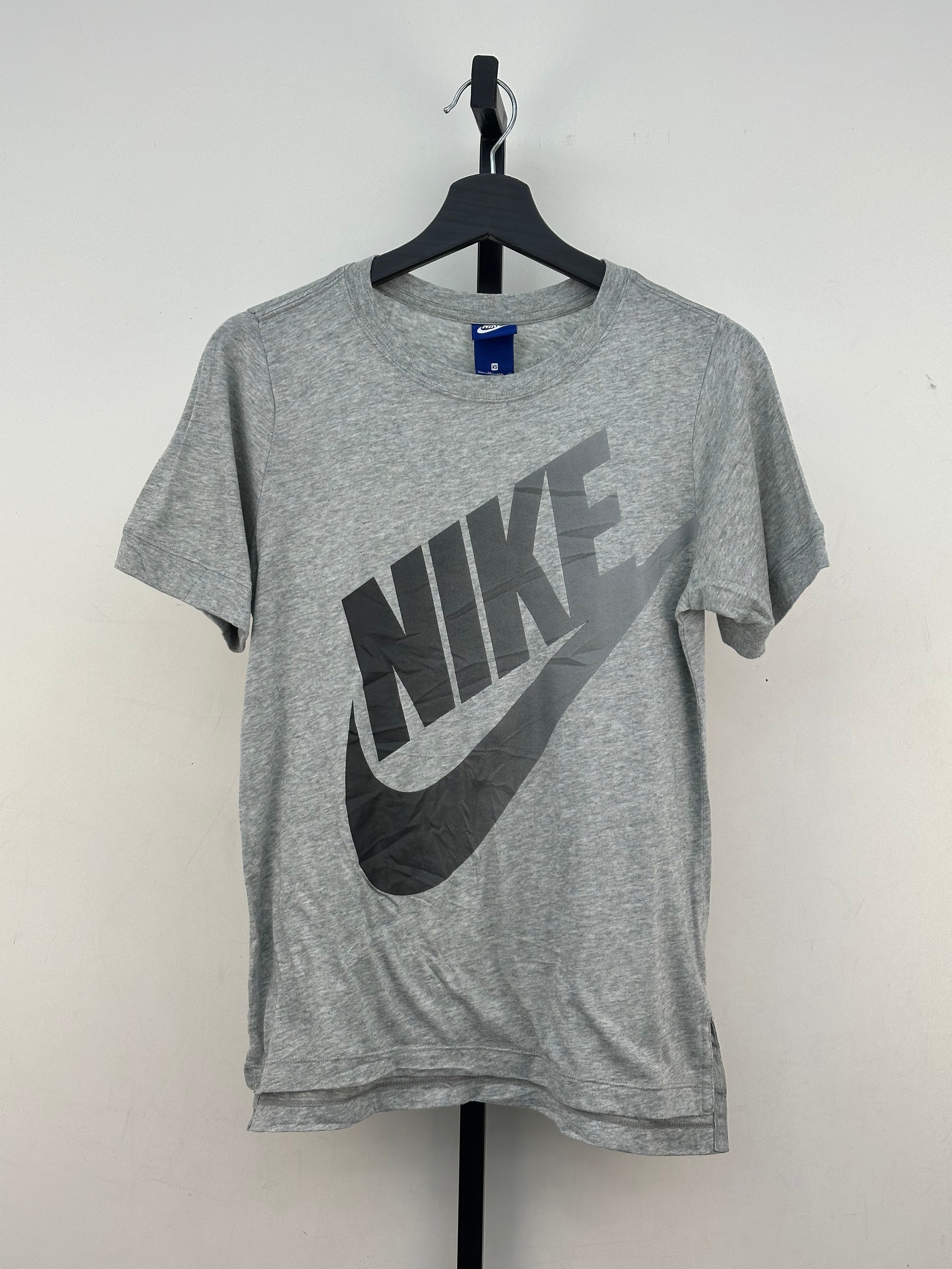 T-SHIRT NIKE TAGLIA: XS