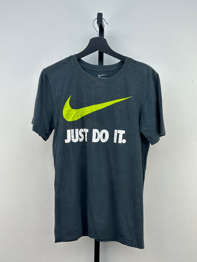 T-SHIRT NIKE TAGLIA: S