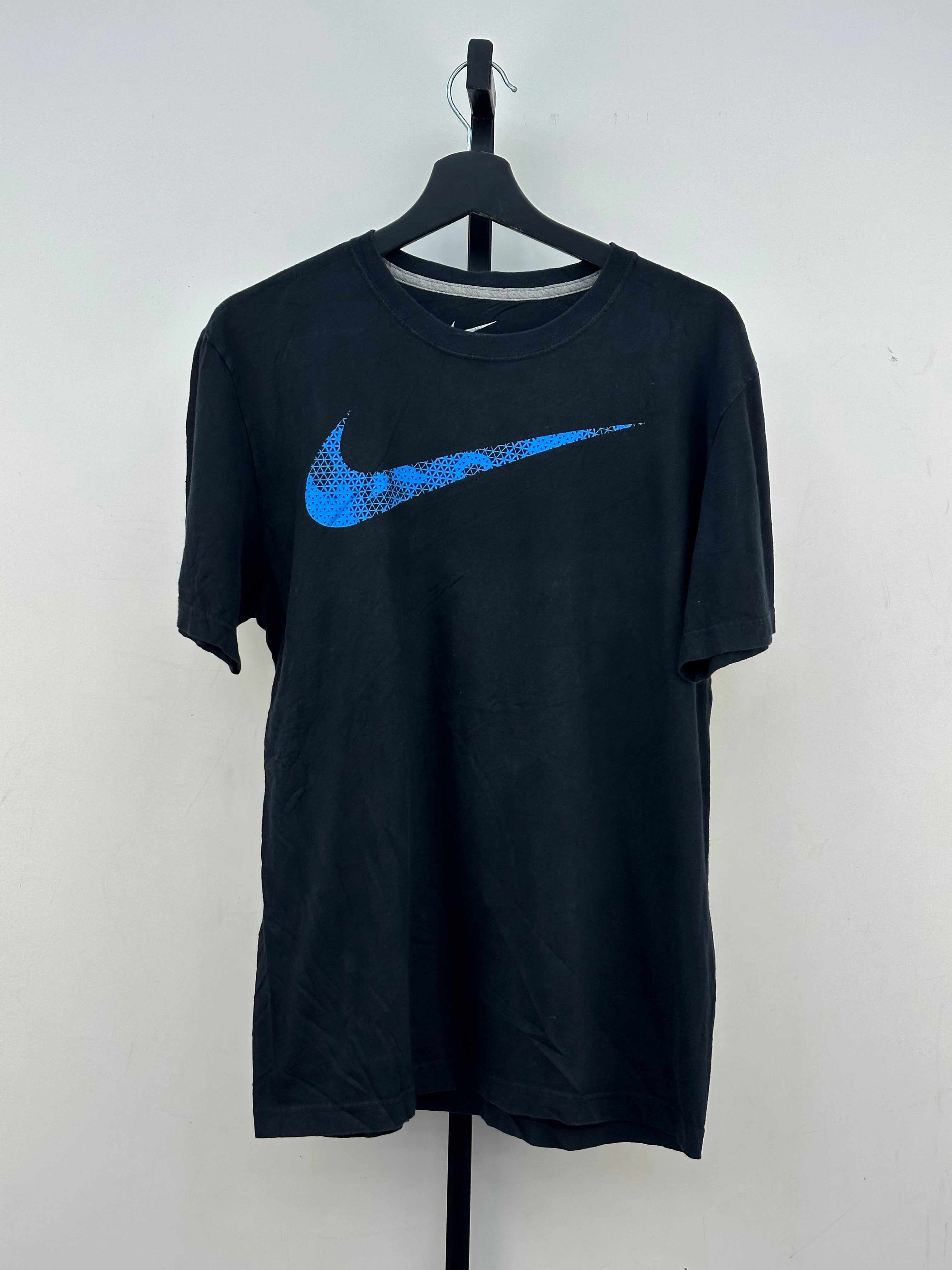 T-SHIRT NIKE TAGLIA: M