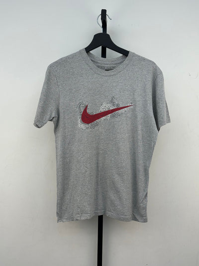 T-SHIRT NIKE TAGLIA: L