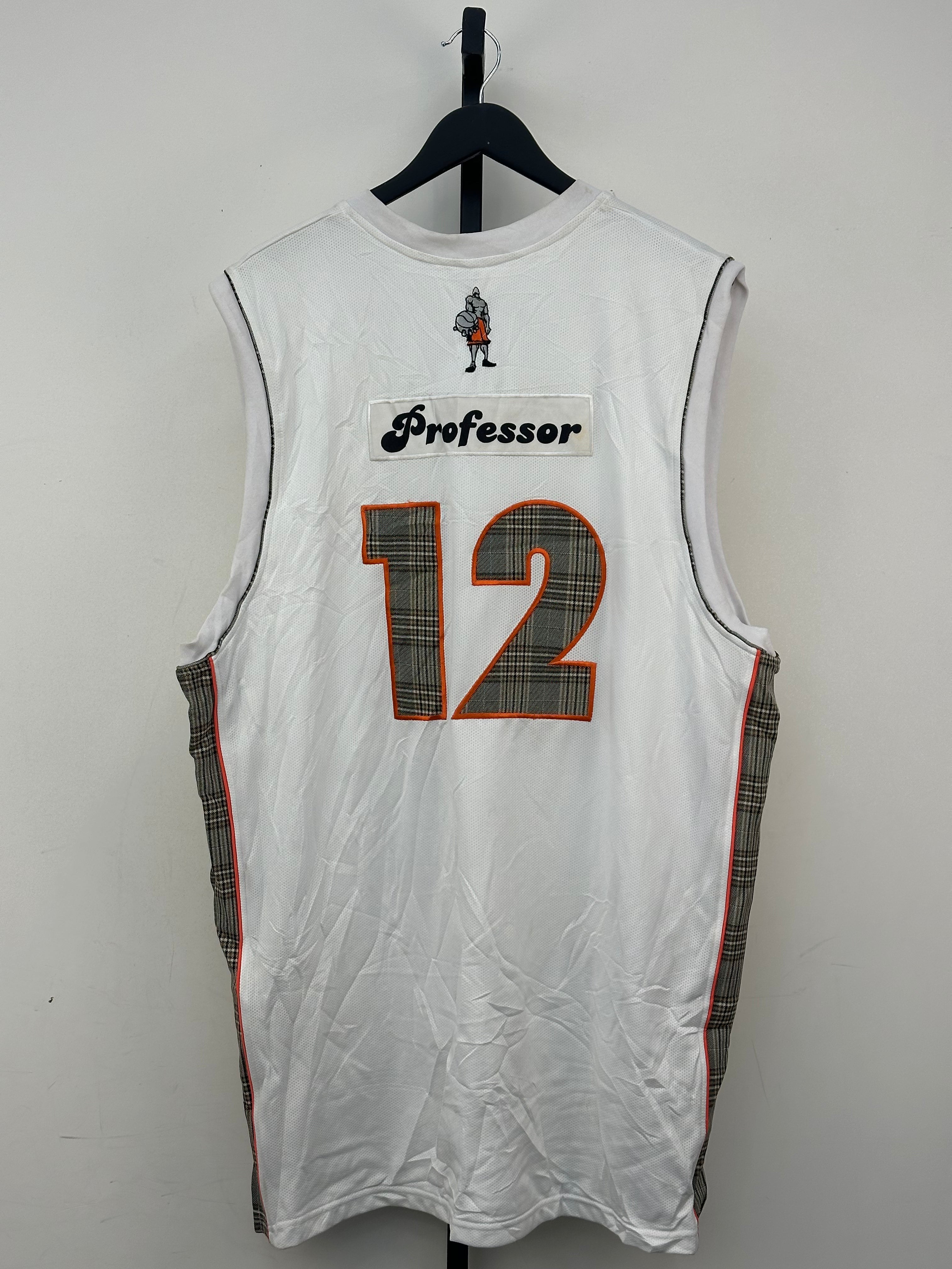 T-SHIRT AND NBA: XXL