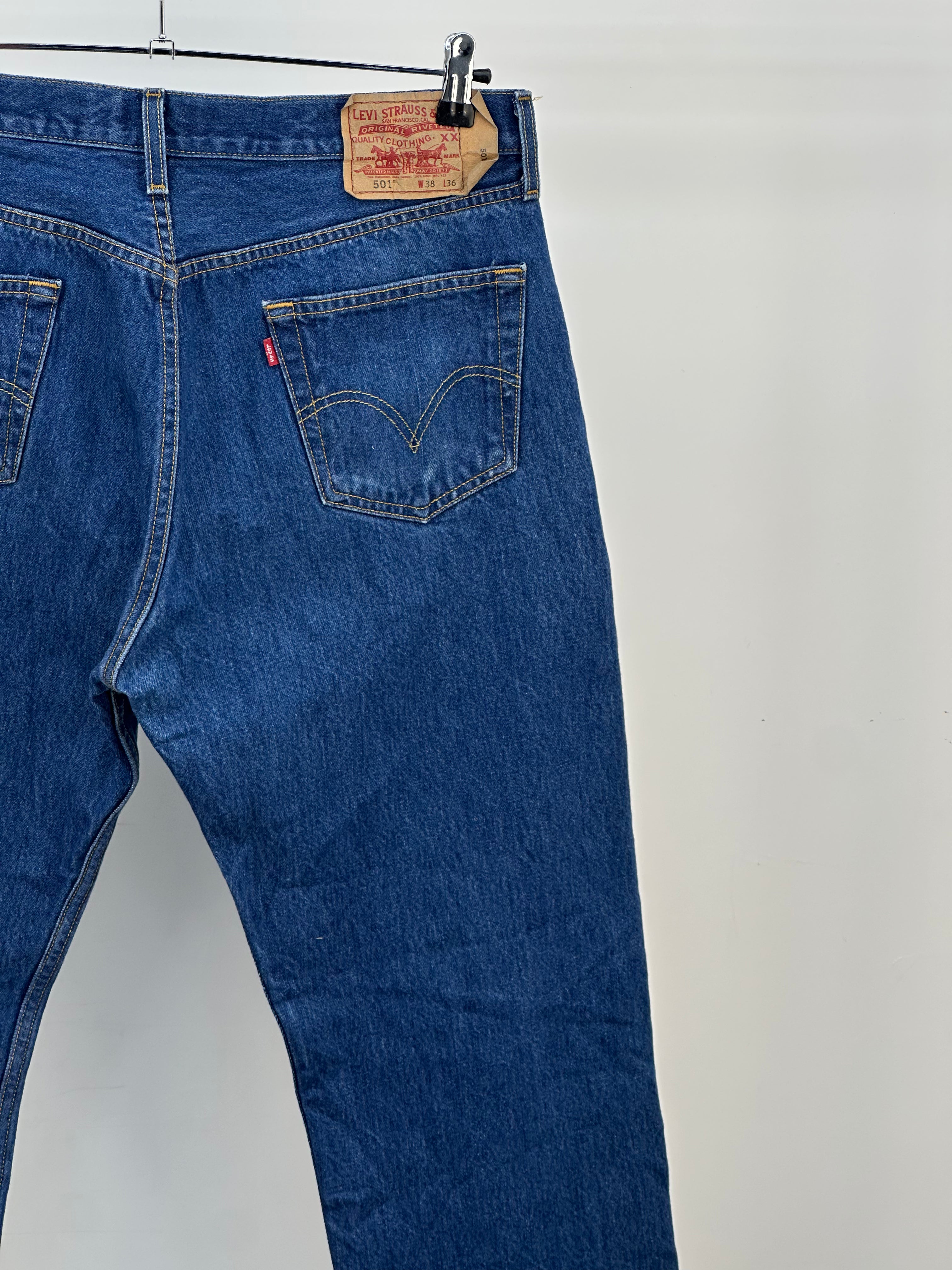 LEVI'S 501 TAGLIA W38 L36 = 52 ITA