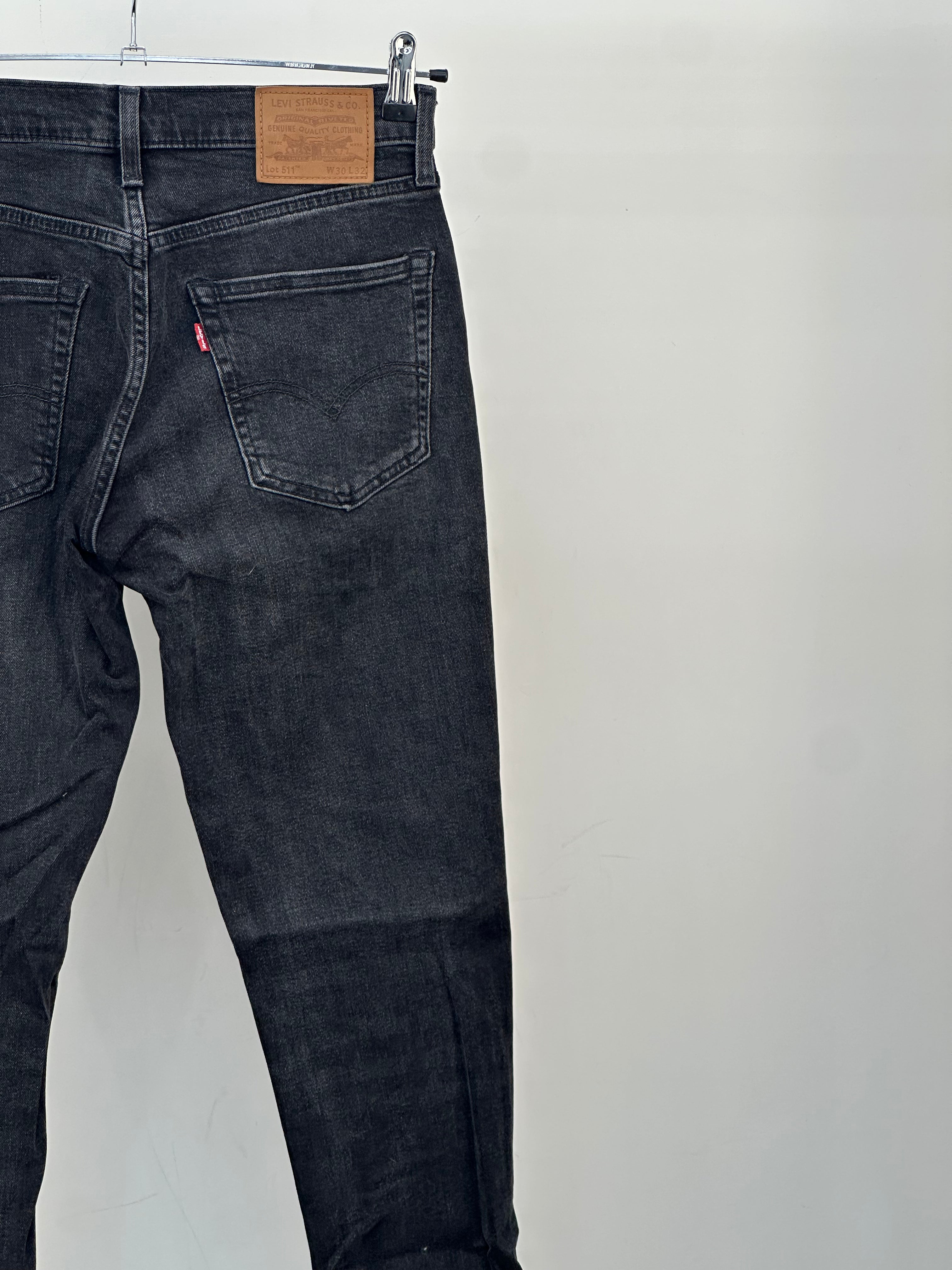 LEVI'S 511 SLIM FIT TAGLIA: 44 ITA = W30 L32