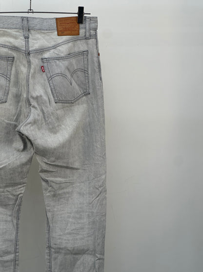 LEVI'S 501 TAGLIA: 42 ITA = W28 L28
