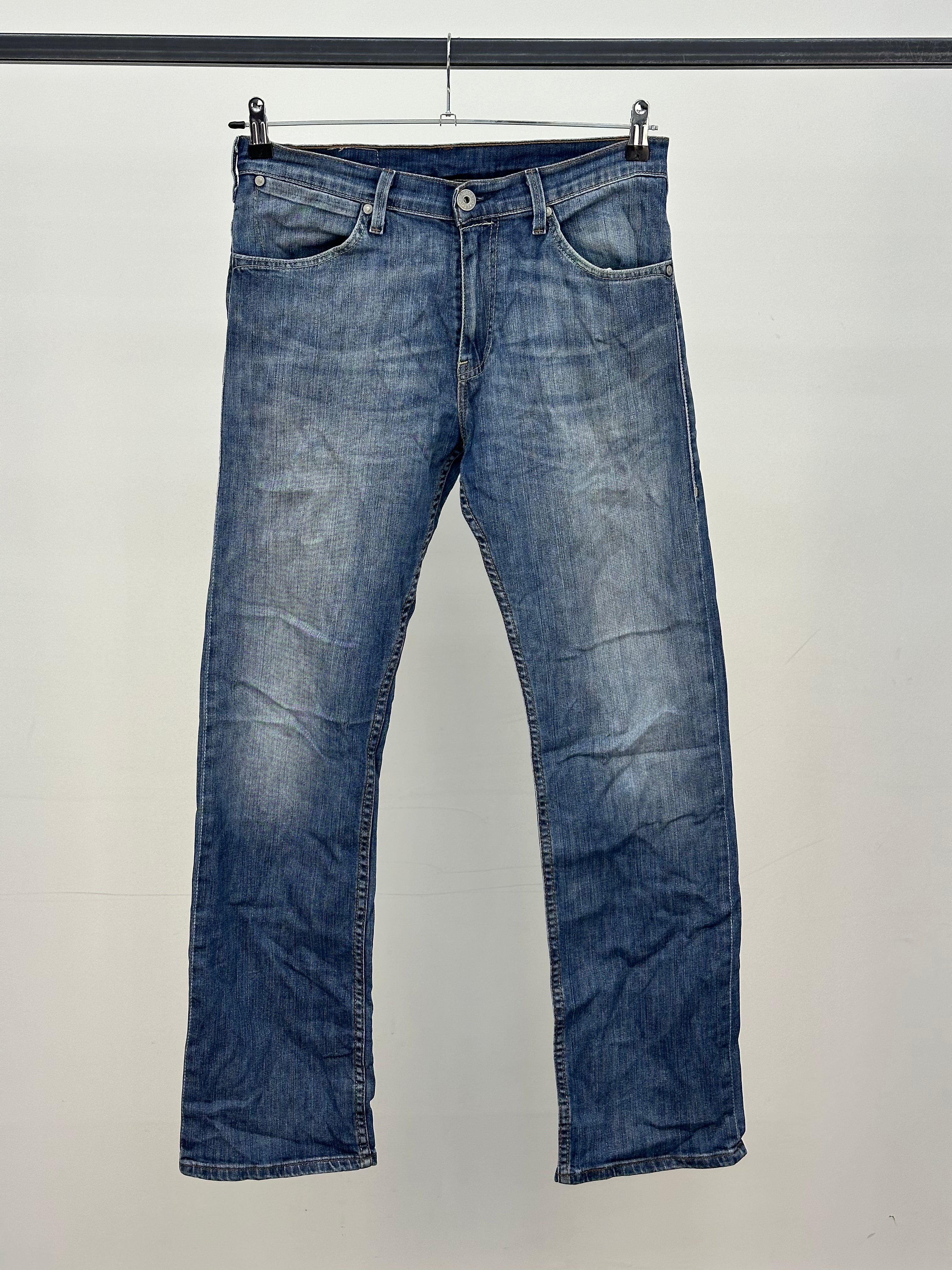 LEVI'S REGULAR FIT TAGLIA : 45 ITA = W31