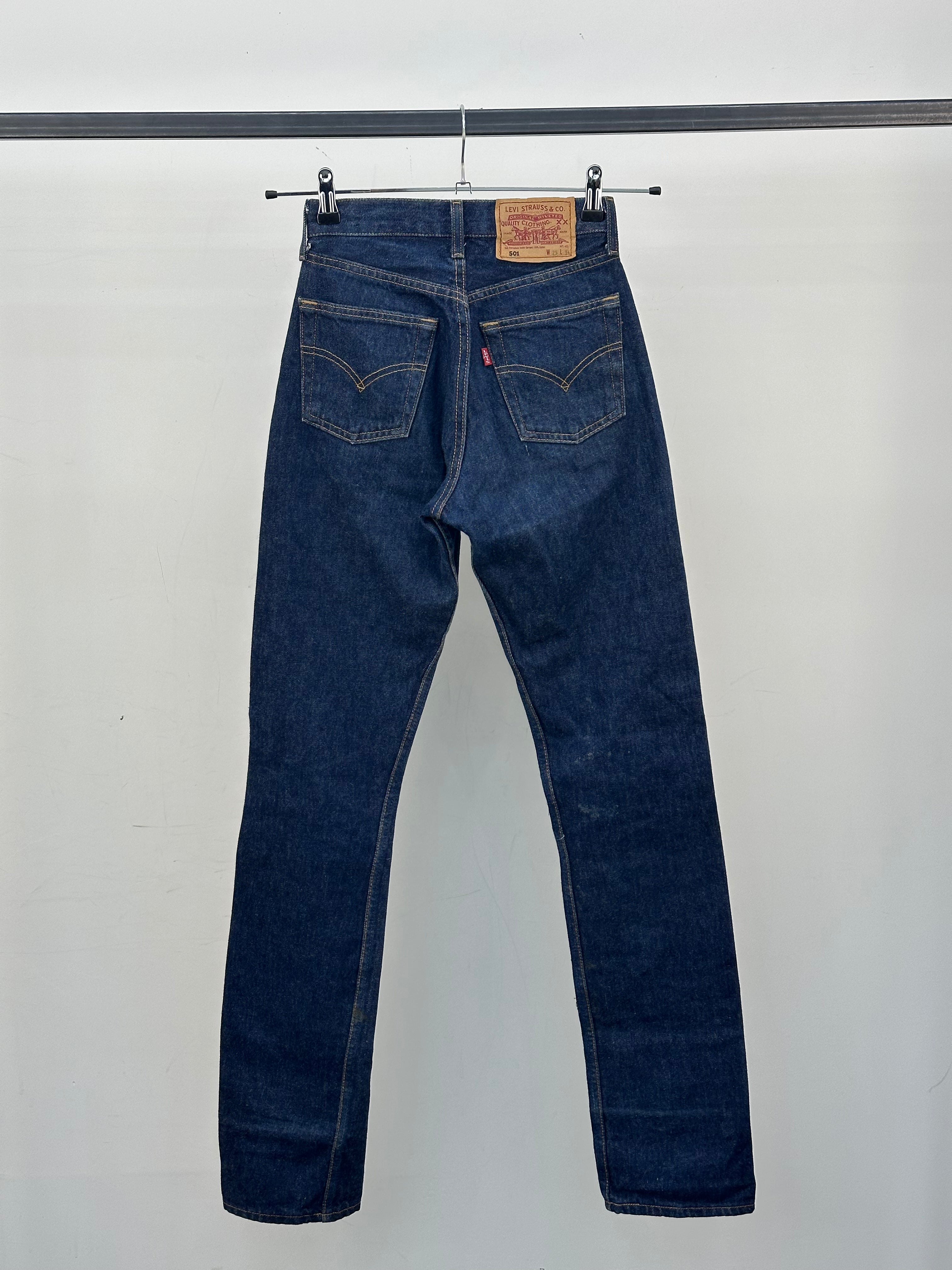 LEVI'S 501 TAGLIA: 39 ITA = W25 L34