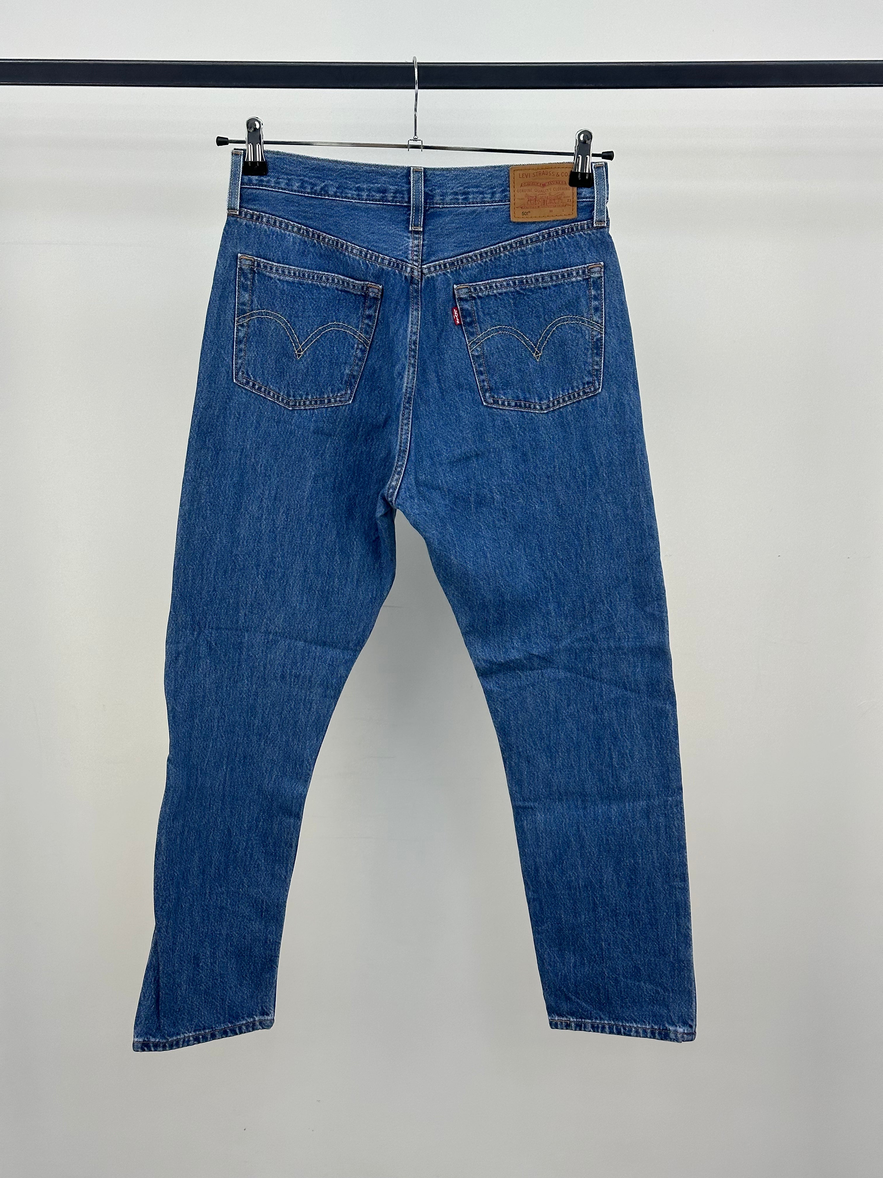 LEVI'S 501 TAGLIA : 42 ITA = W28 L28