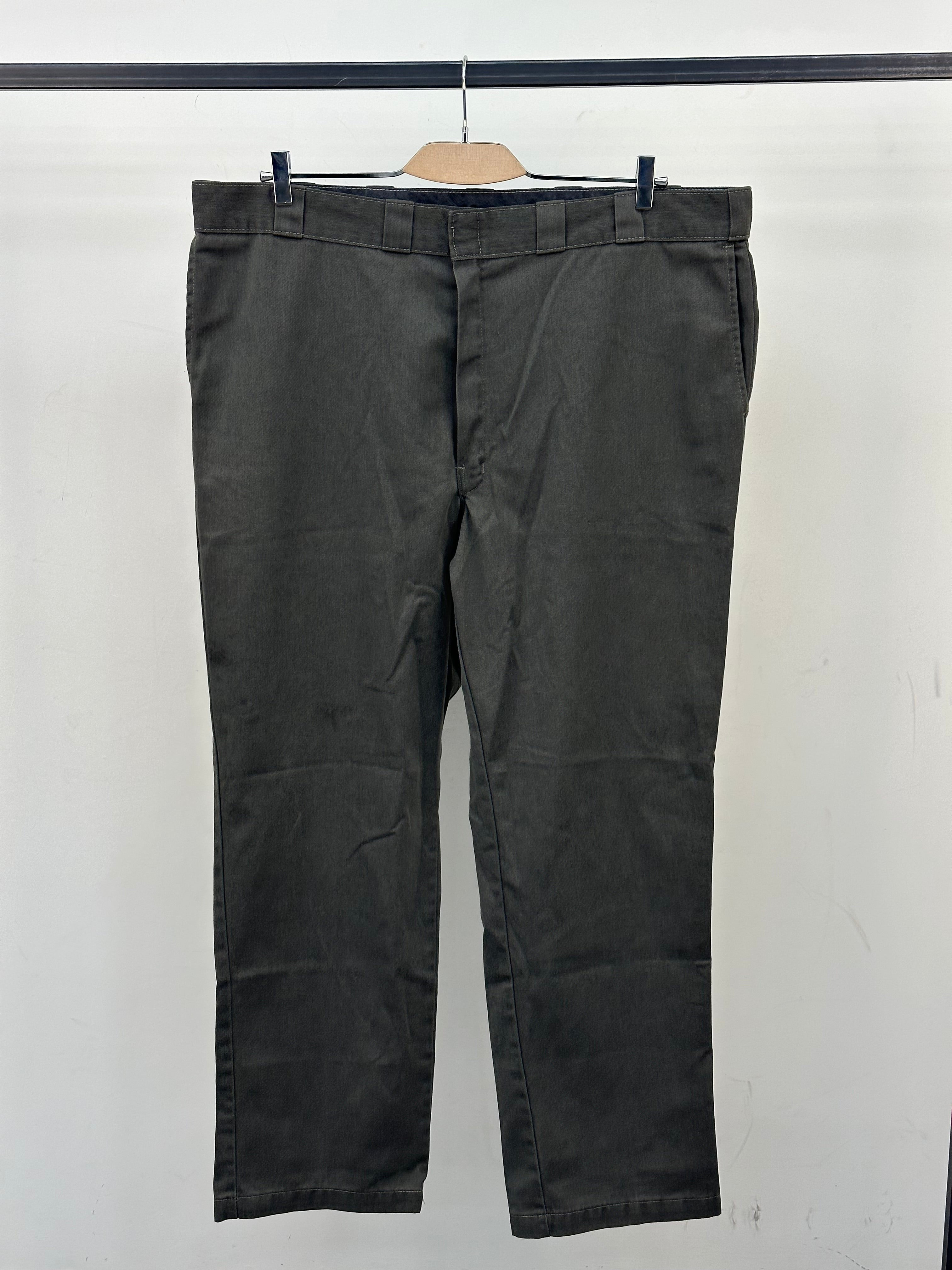 PANTALONE DICKIES TAGLIA: 64 ITA = W46 L32
