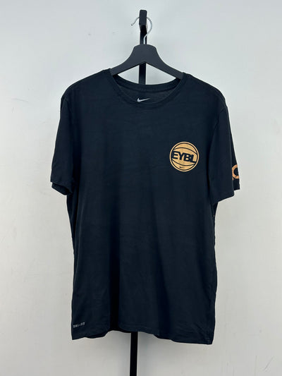 T-SHIRT NIKE TAGLIA: L