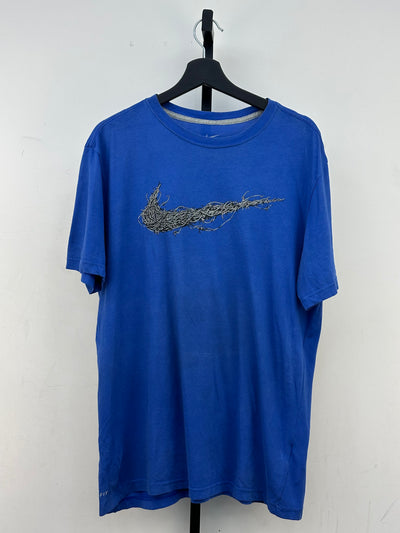 T-SHIRT NIKE TAGLIA: L