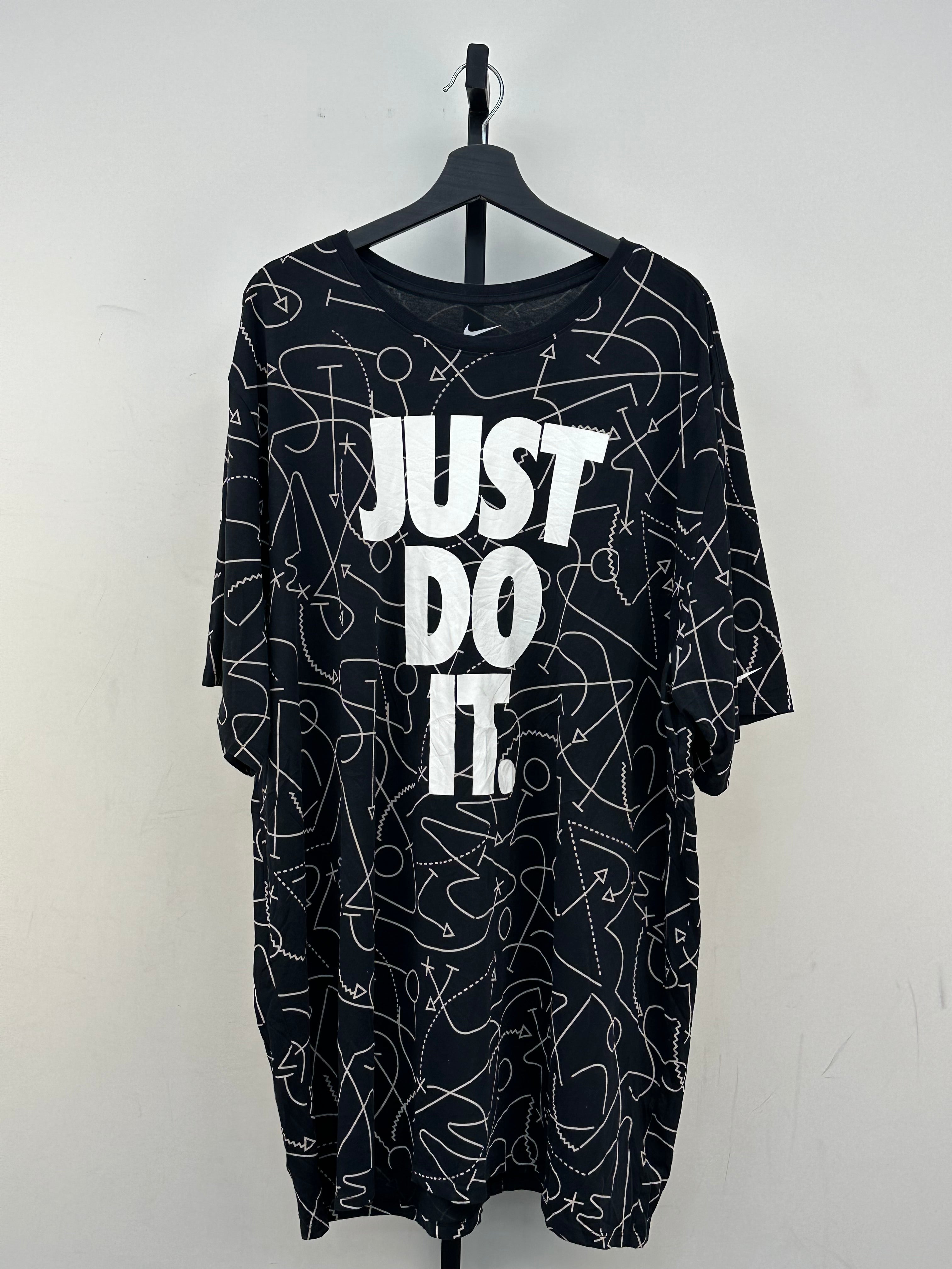 T-SHIRT NIKE TAGLIA: 3XL