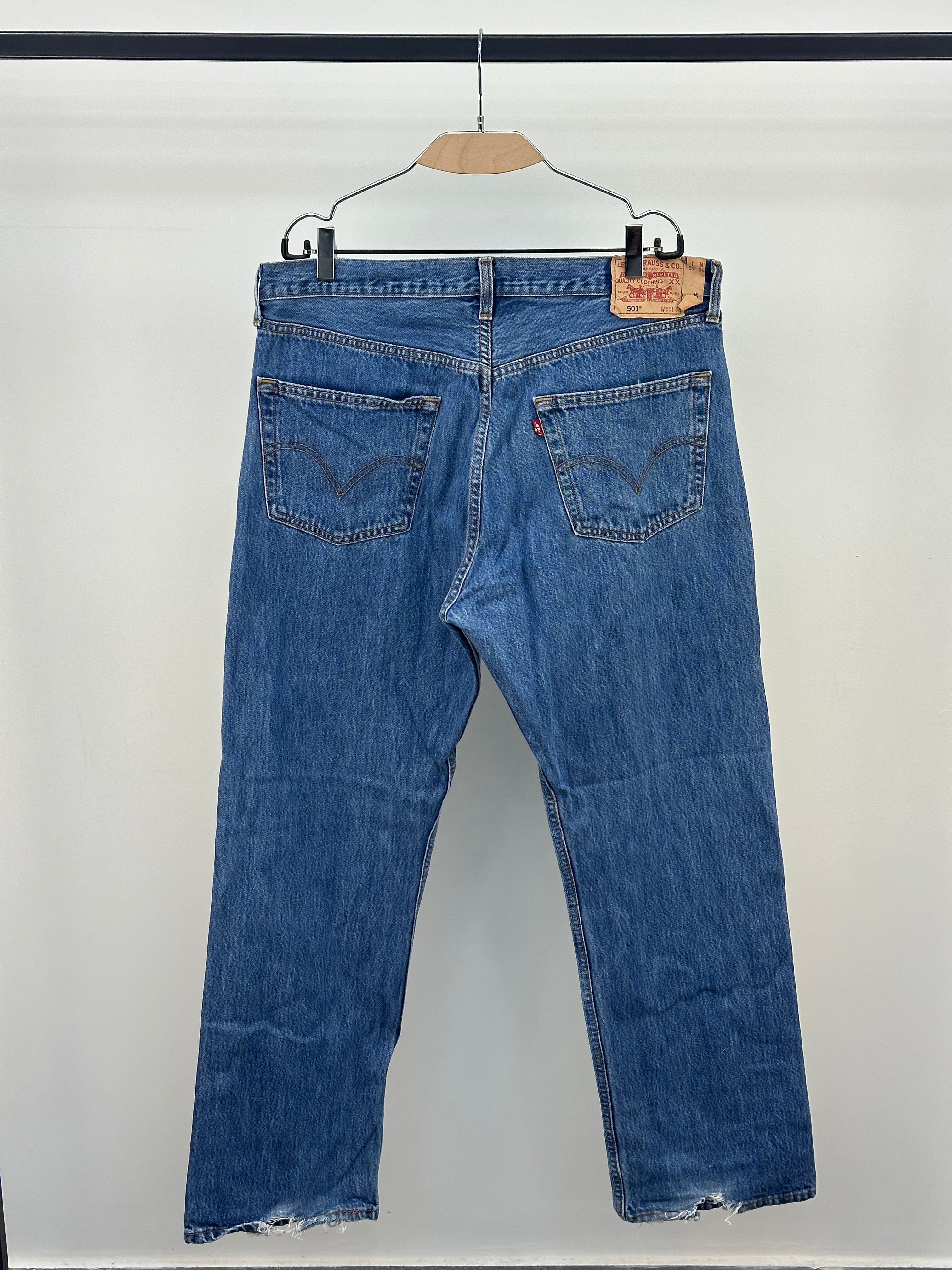 LEVI'S 501 TAGLIA: 52 = W38 L 32