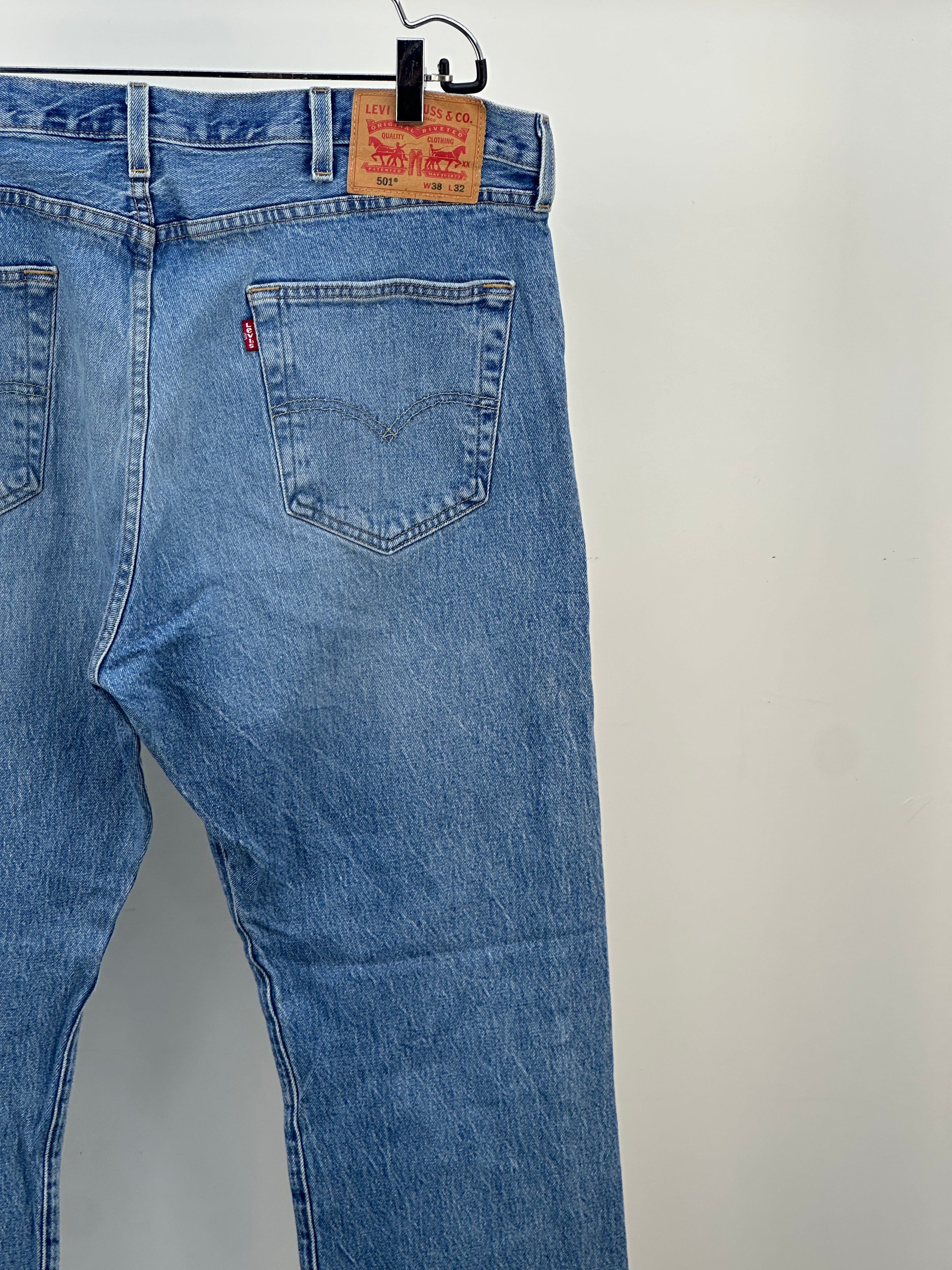 LEVI'S 501 TAGLIA: 52 = W38 L 32