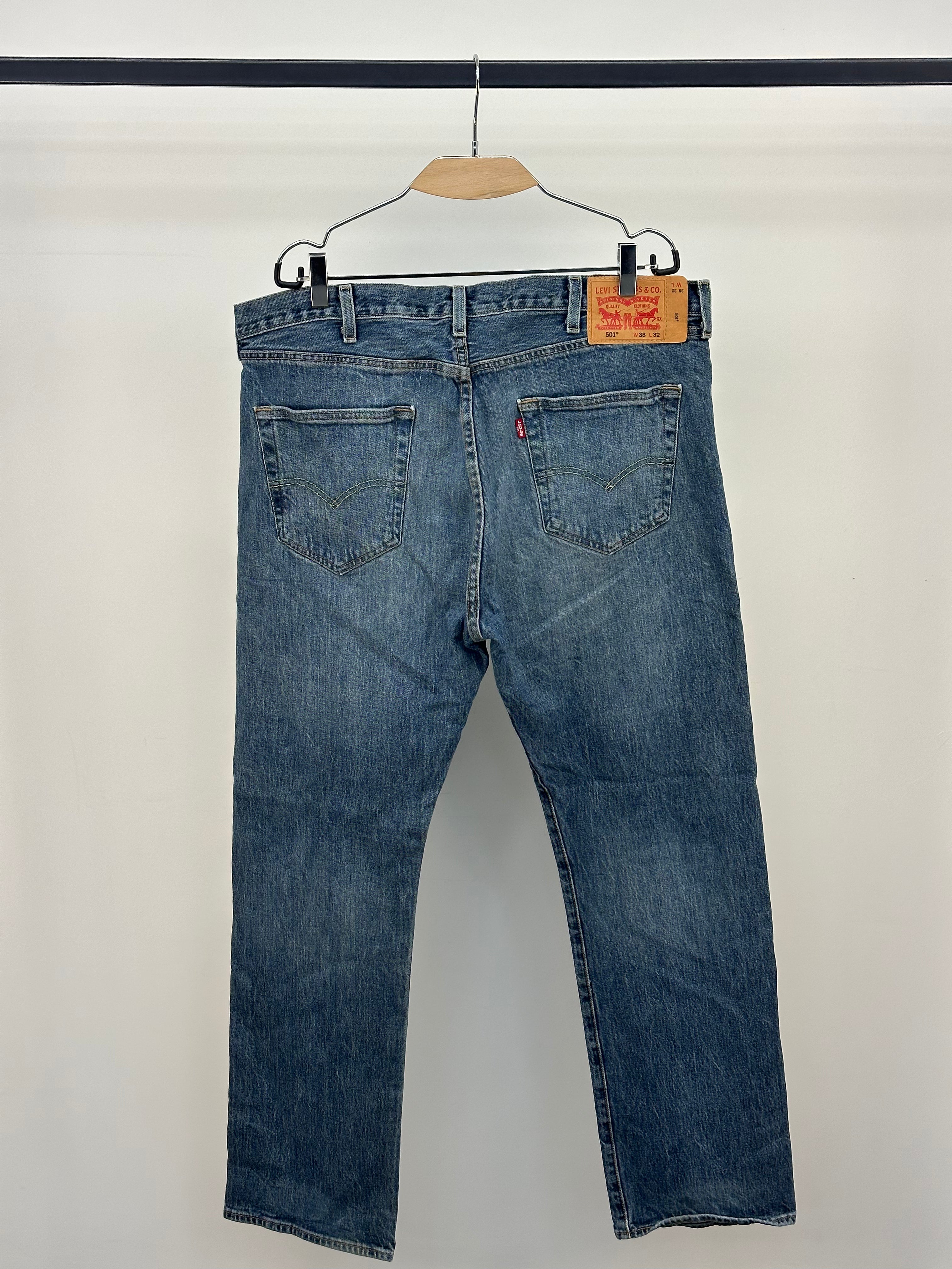 LEVI'S 501 TAGLIA: 52 = W38 L 32