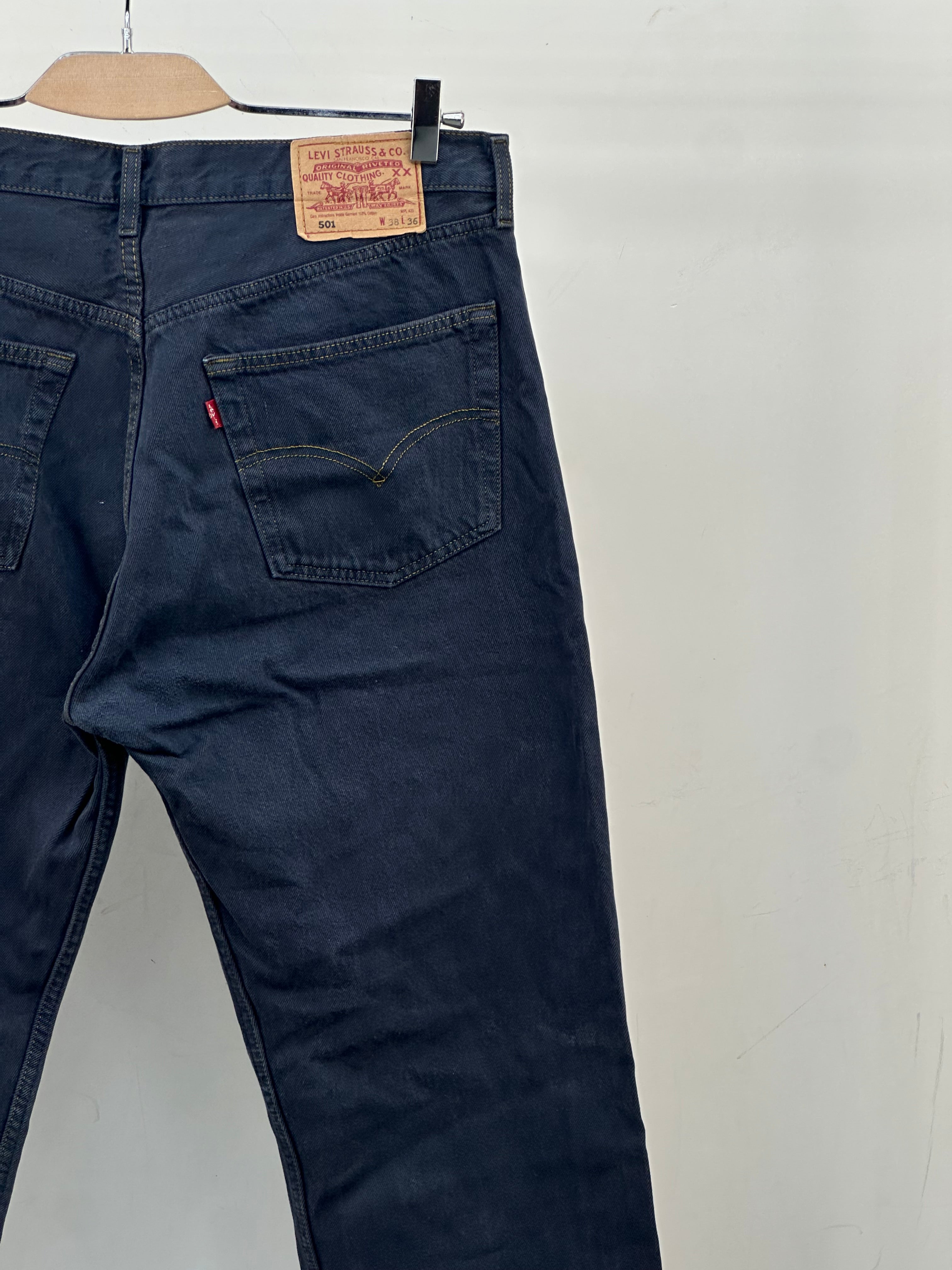 LEVI'S 501 REGULAR FIT TAGLIA: 52 ITA = W38 L36