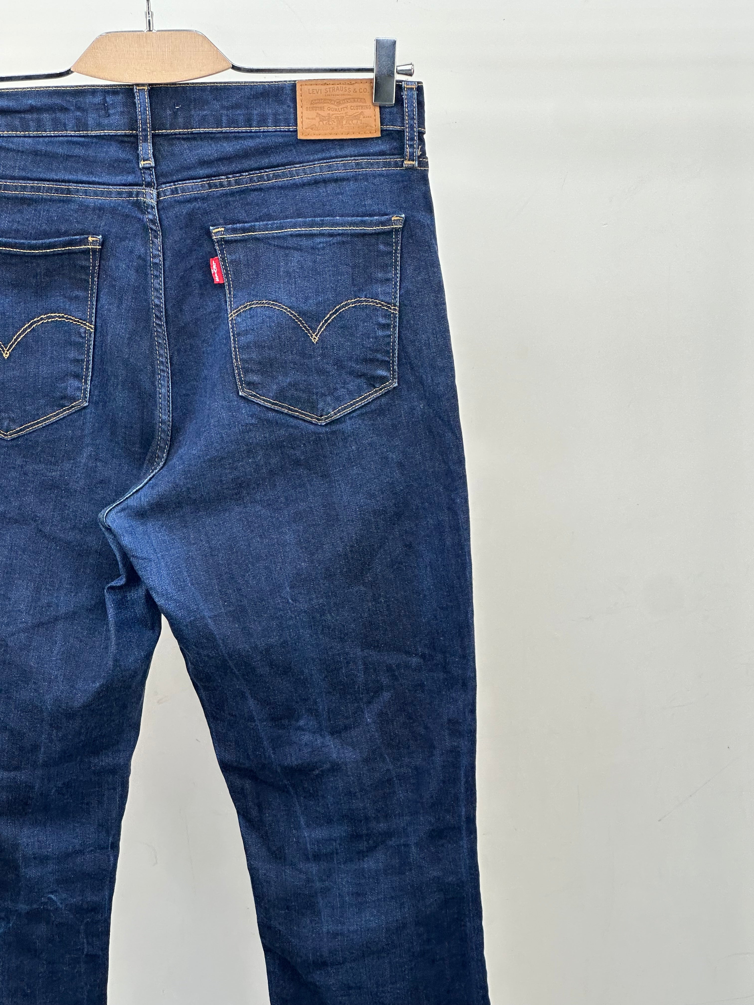 LEVI'S 724 HIGH RISE STRAIGHT FIT TAGLIA: 46 ITA = W32