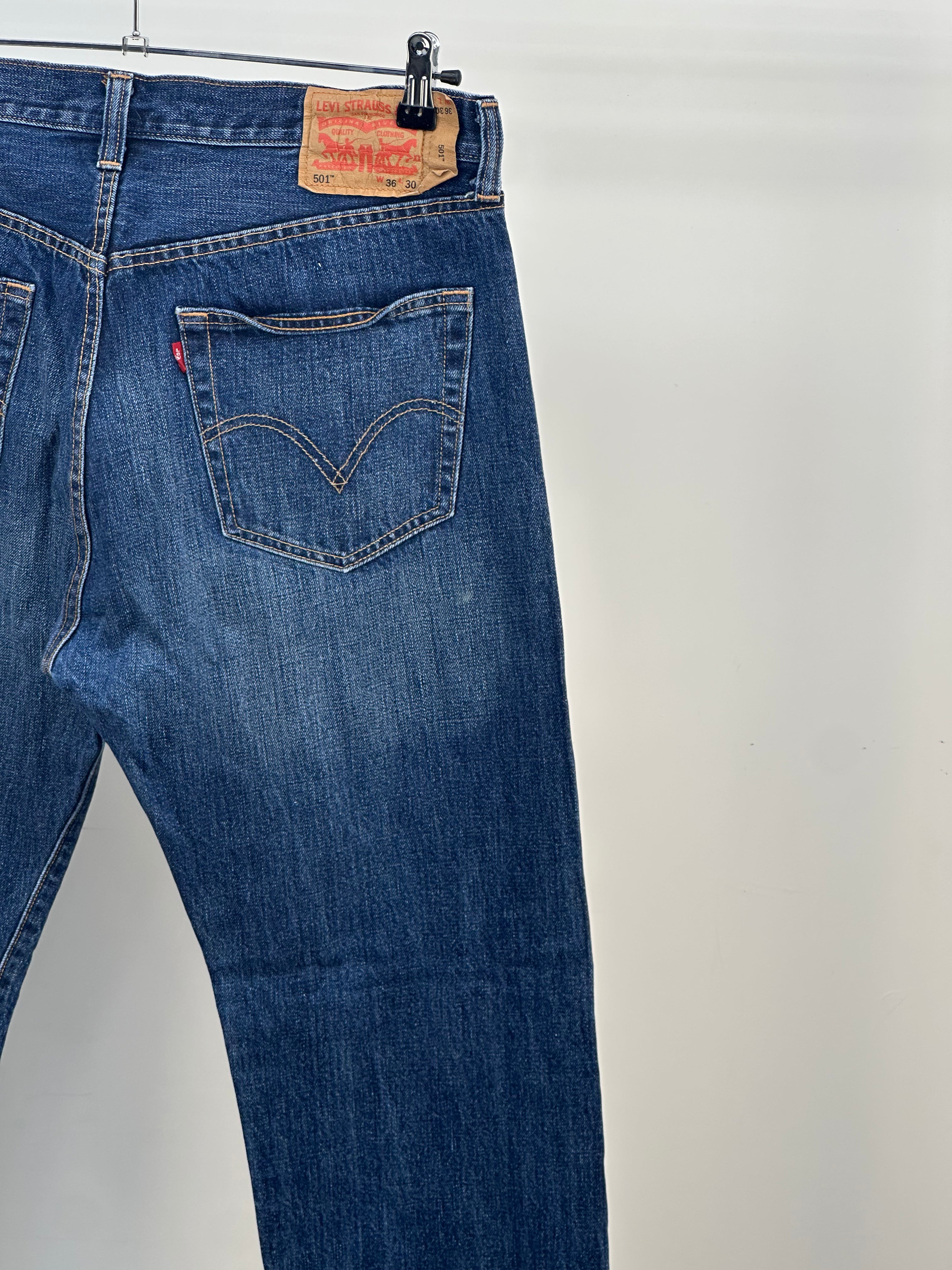 LEVI'S 501 TAGLIA: 50 ITA = W36 L30