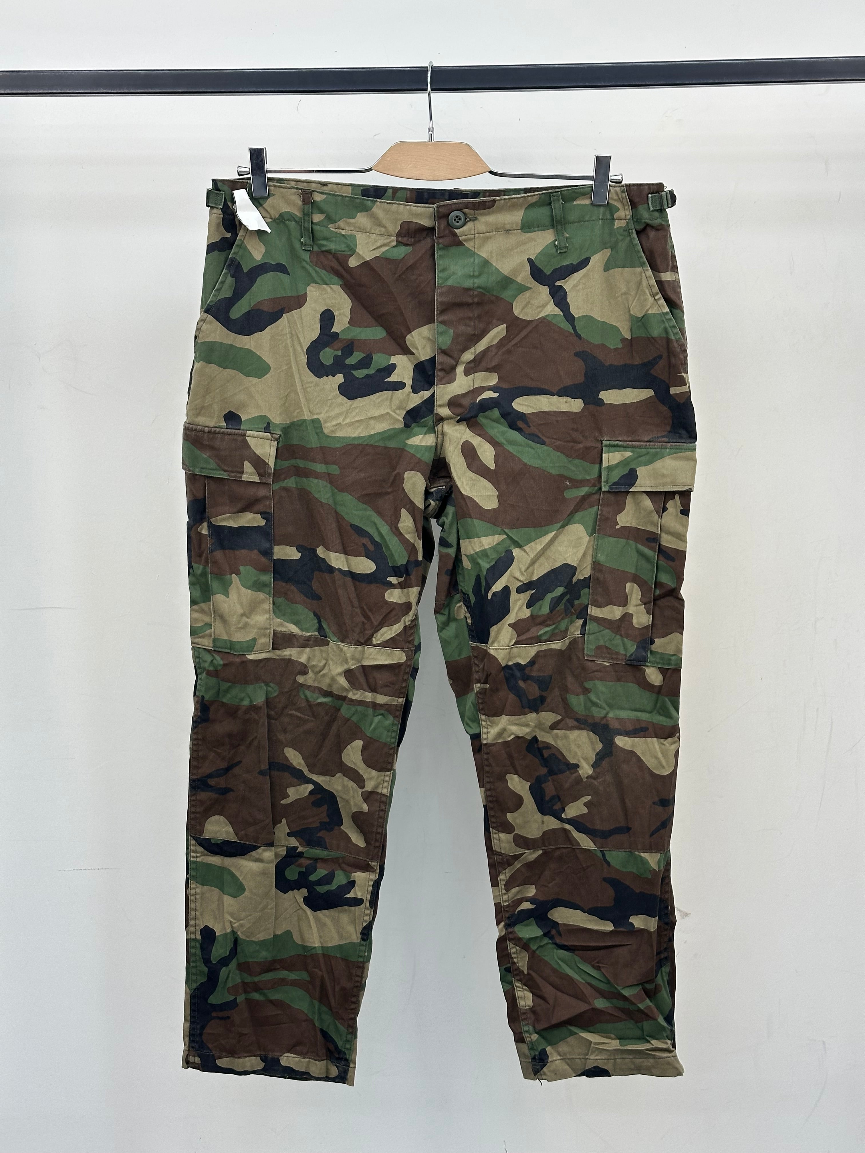 FIELD CARGO U.S ARMY VINTAGE TAGLIA: L