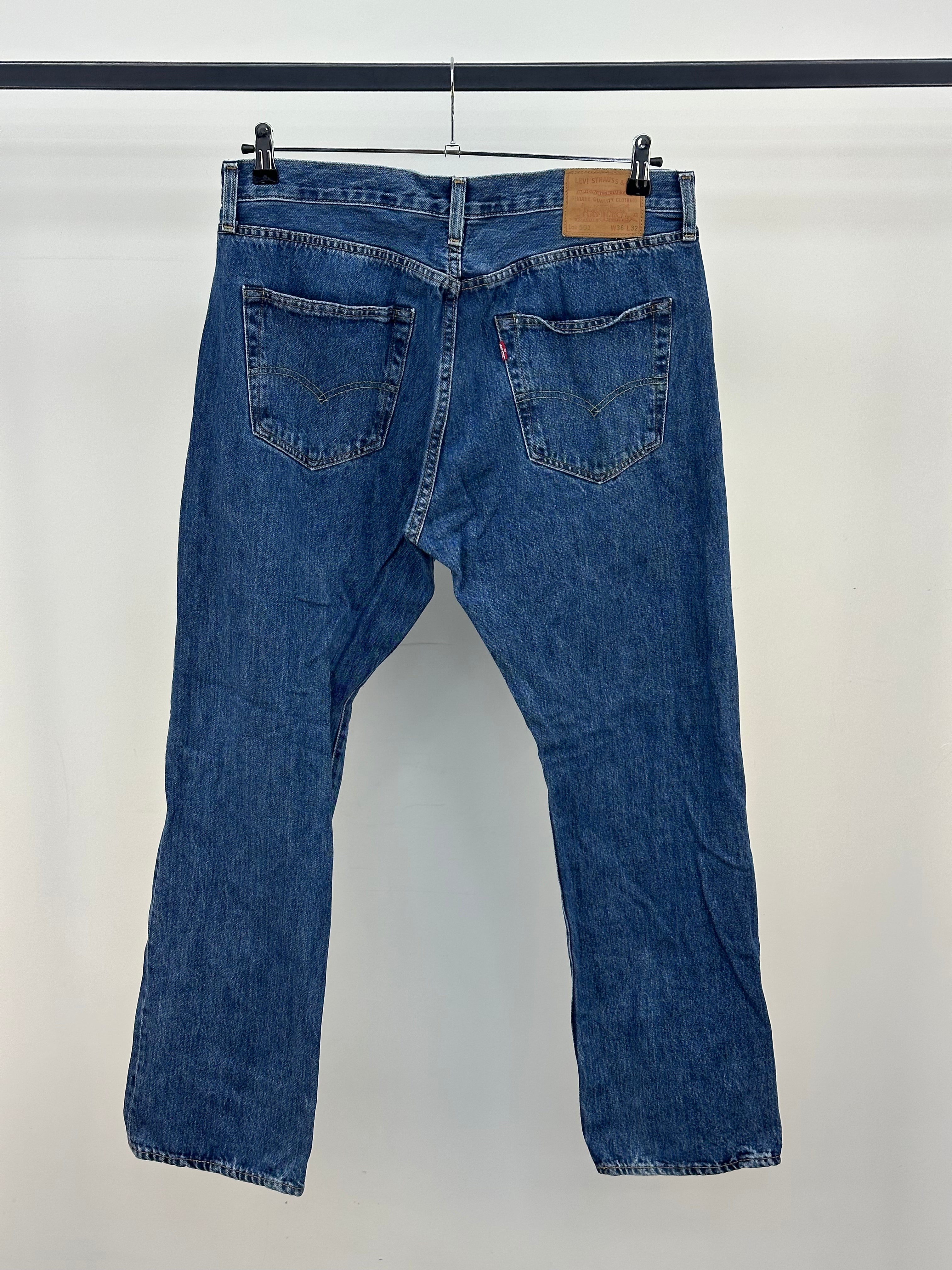 LEVI'S 501 TAGLIA: 50 ITA = W36 L32