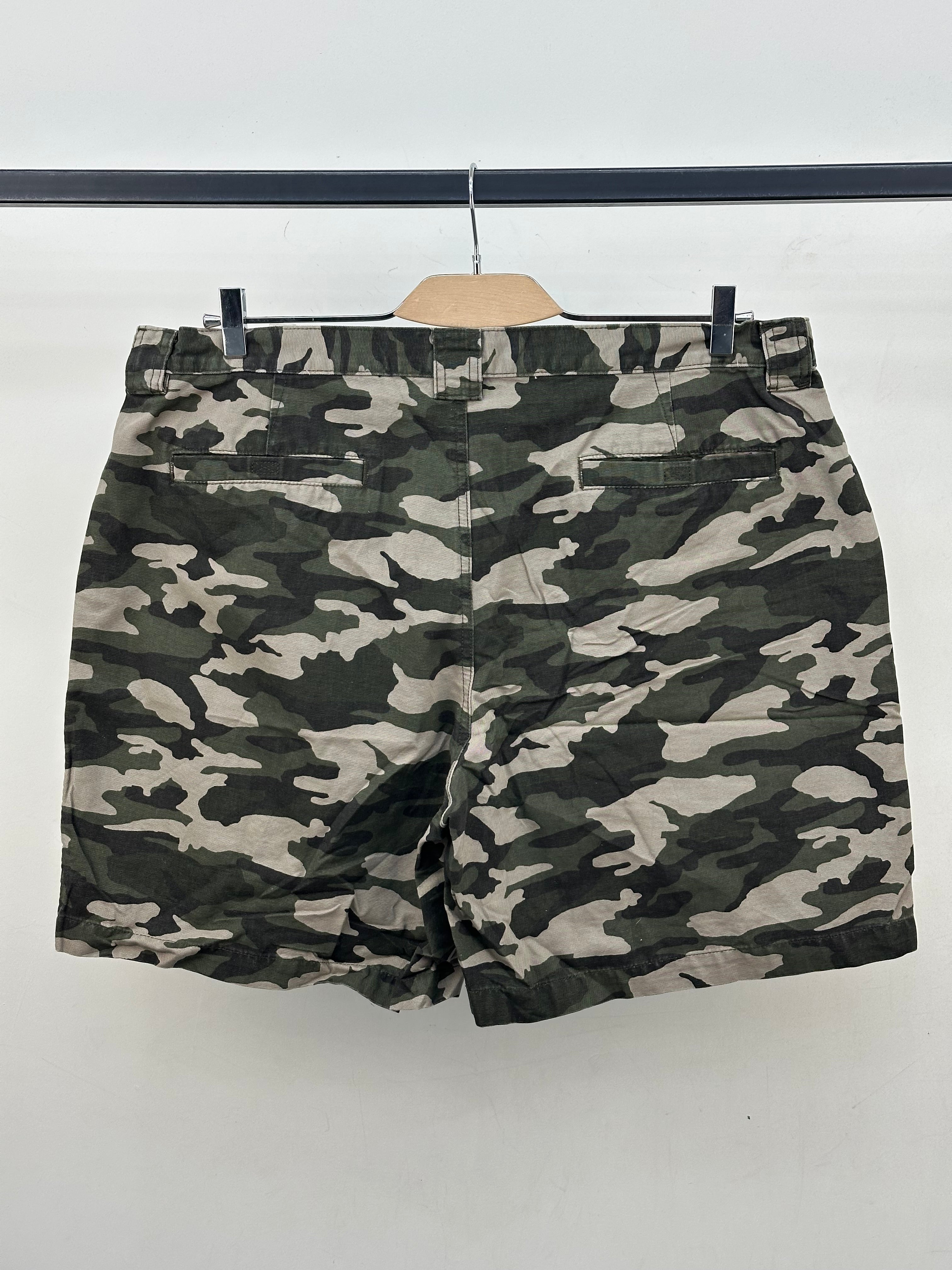 FIELD SHORT U.S ARMY VINTAGE TAGLIA: 56