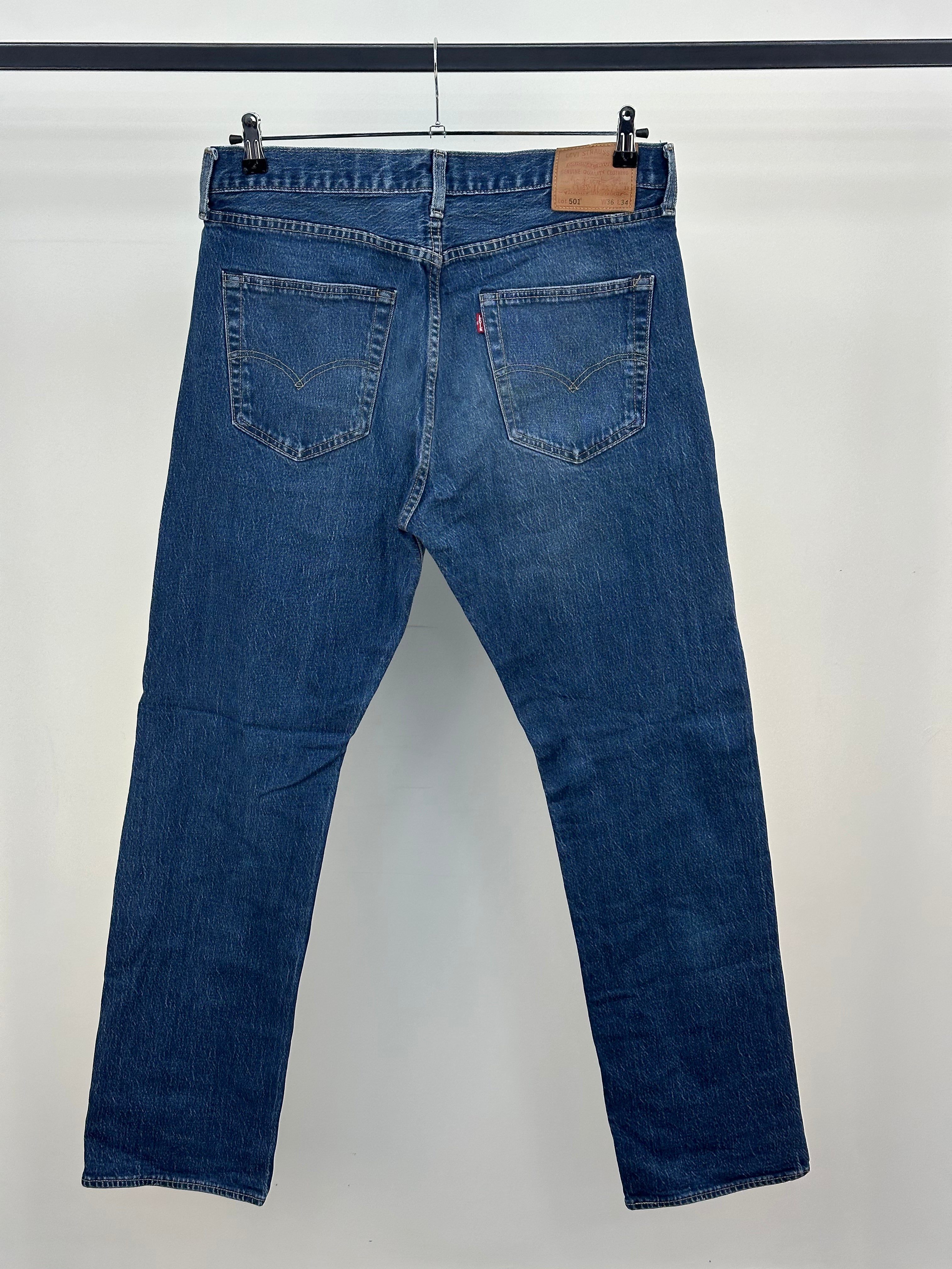 LEVI'S 501 TAGLIA: 50 ITA = W36 L34